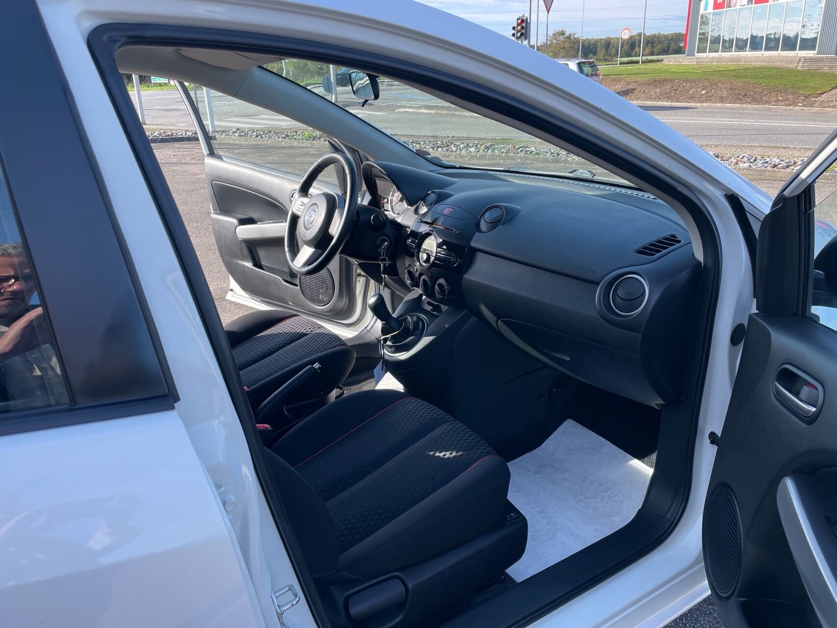Billede af Mazda 2 1,3 Premium 84HK 5d