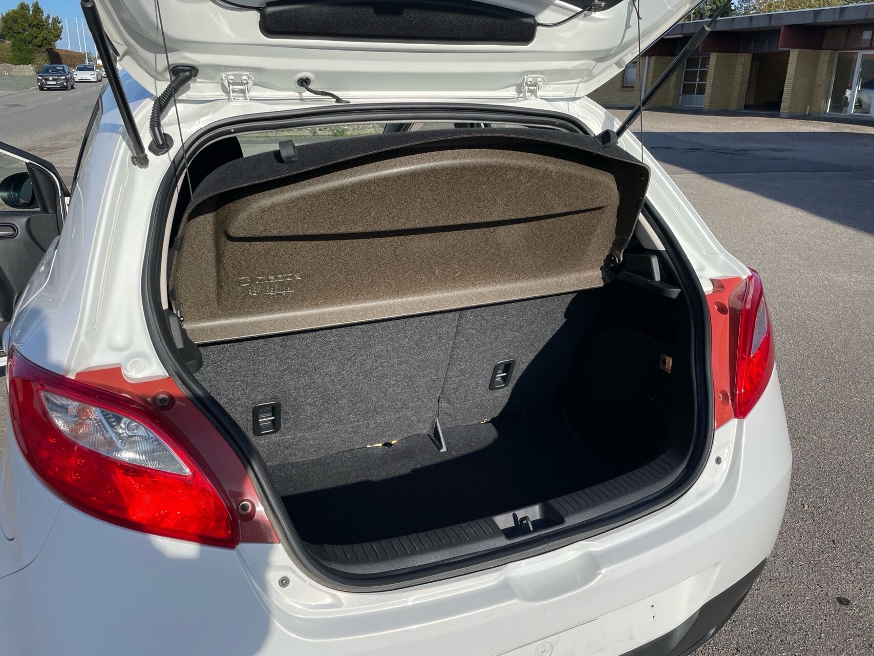 Billede af Mazda 2 1,3 Premium 84HK 5d