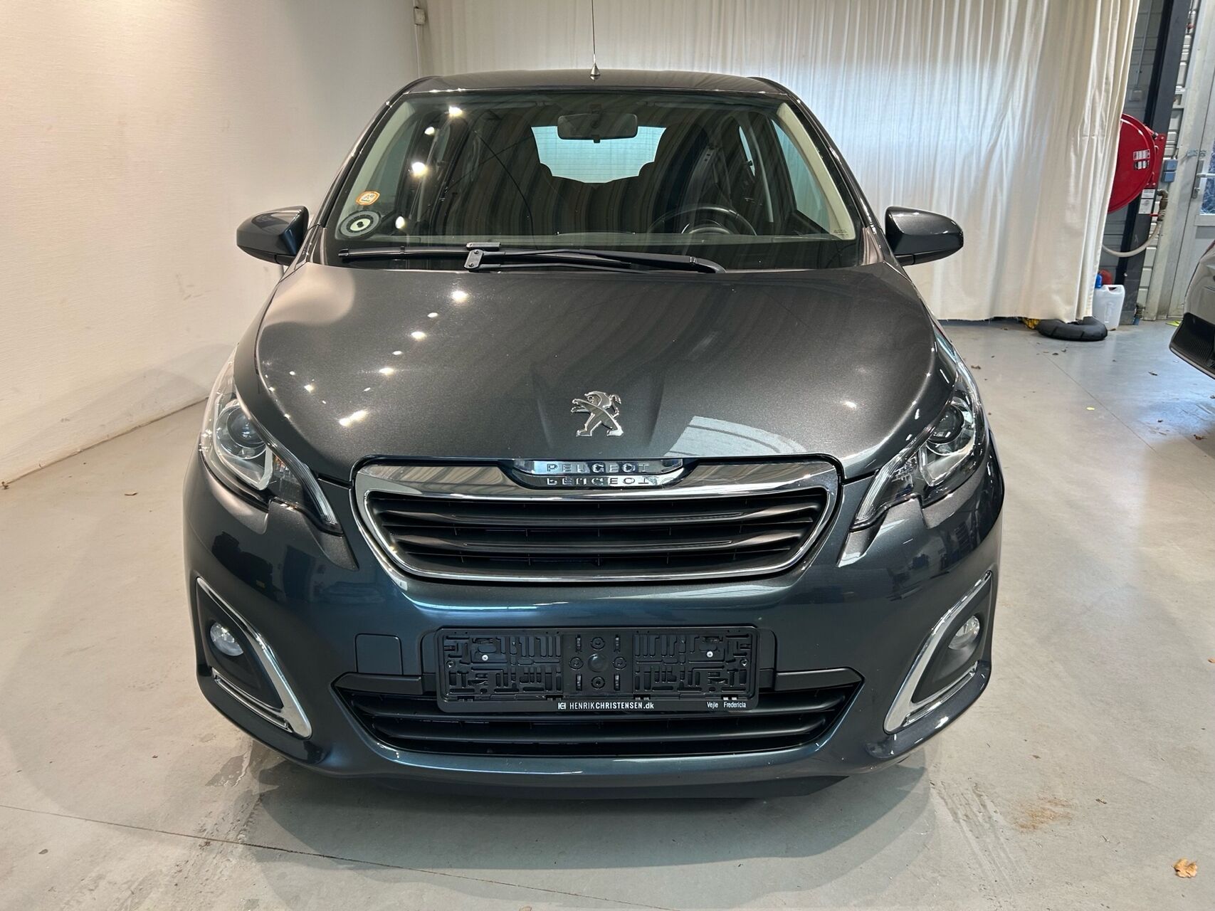 Billede af Peugeot 108 1,0 e-Vti Prestige Pack 72HK 5d
