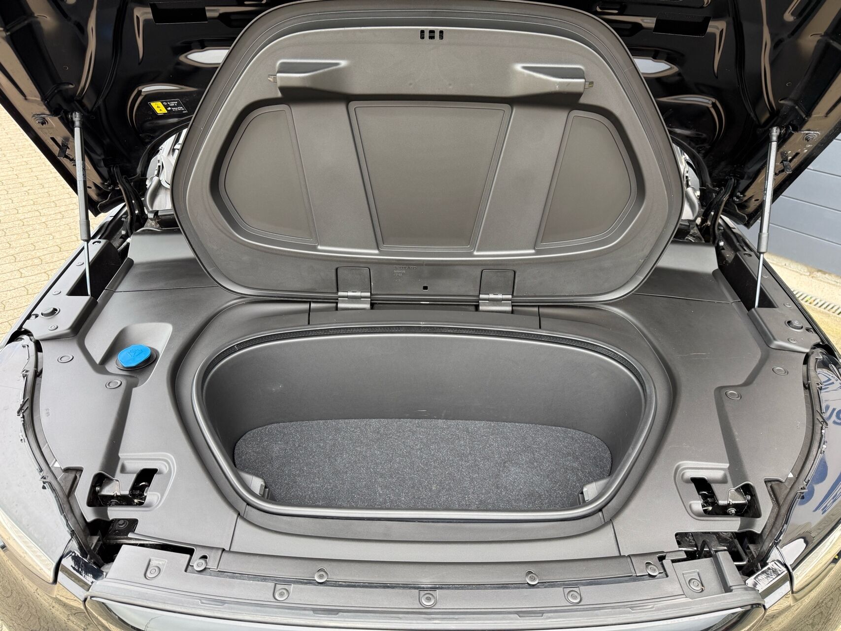 Billede af Volvo XC40 P6 Recharge Core 231HK 5d Aut.