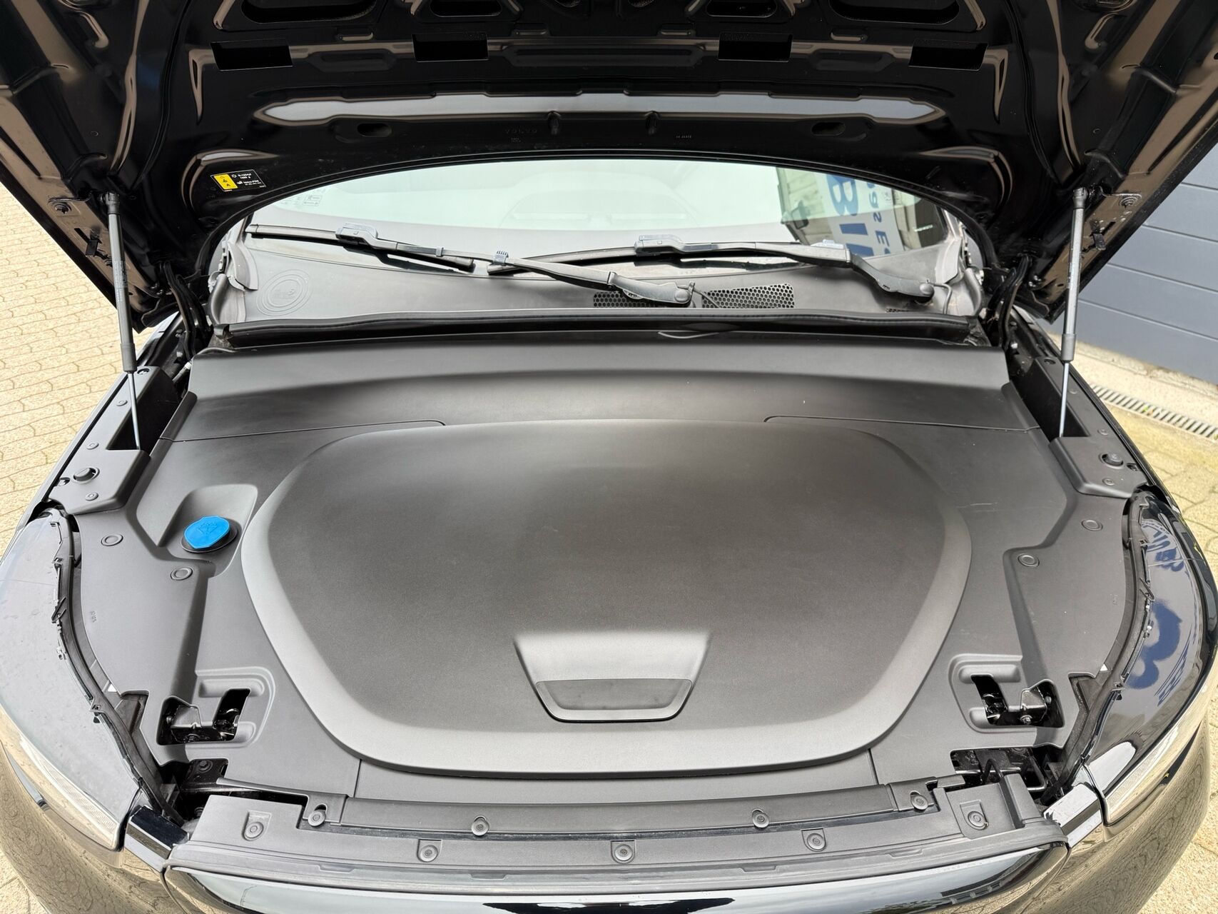 Billede af Volvo XC40 P6 Recharge Core 231HK 5d Aut.