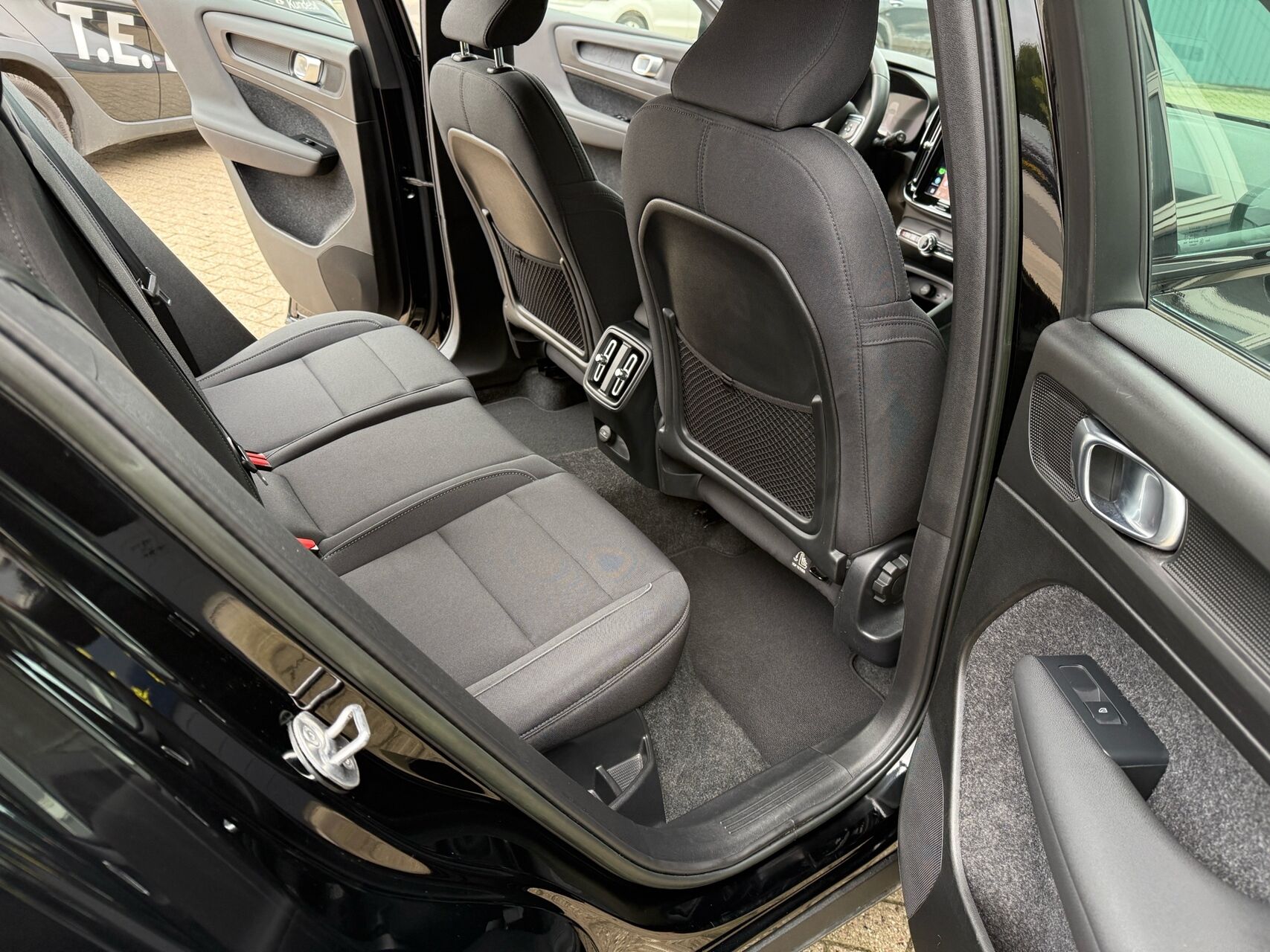 Billede af Volvo XC40 P6 Recharge Core 231HK 5d Aut.