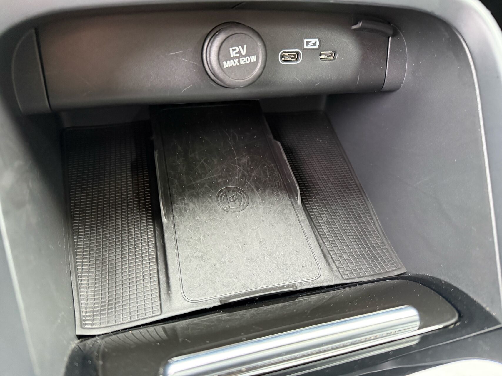Billede af Volvo XC40 P6 Recharge Core 231HK 5d Aut.
