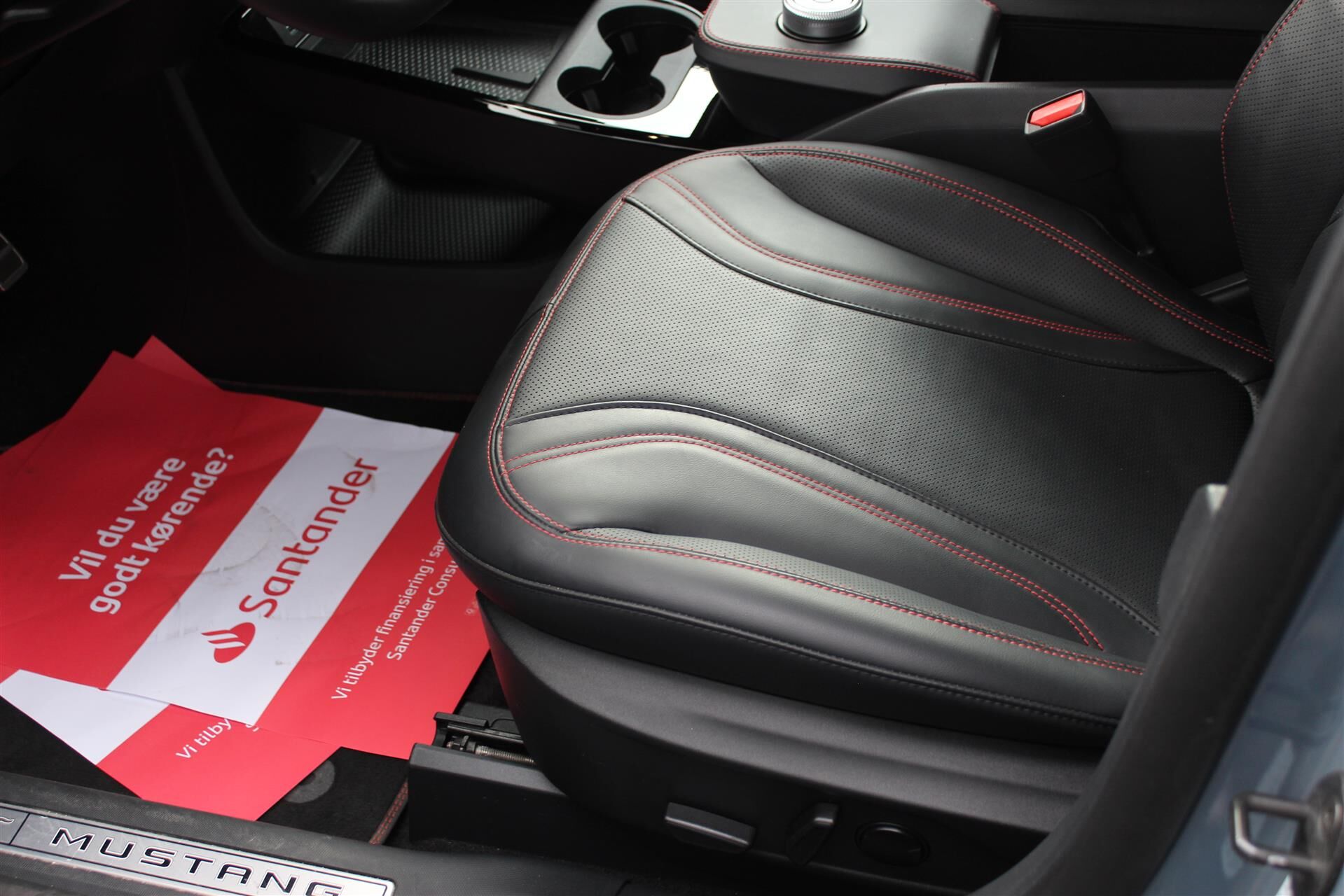 Billede af Ford Mustang Mach-E EL SR Premium AWD 269HK 5d Aut.