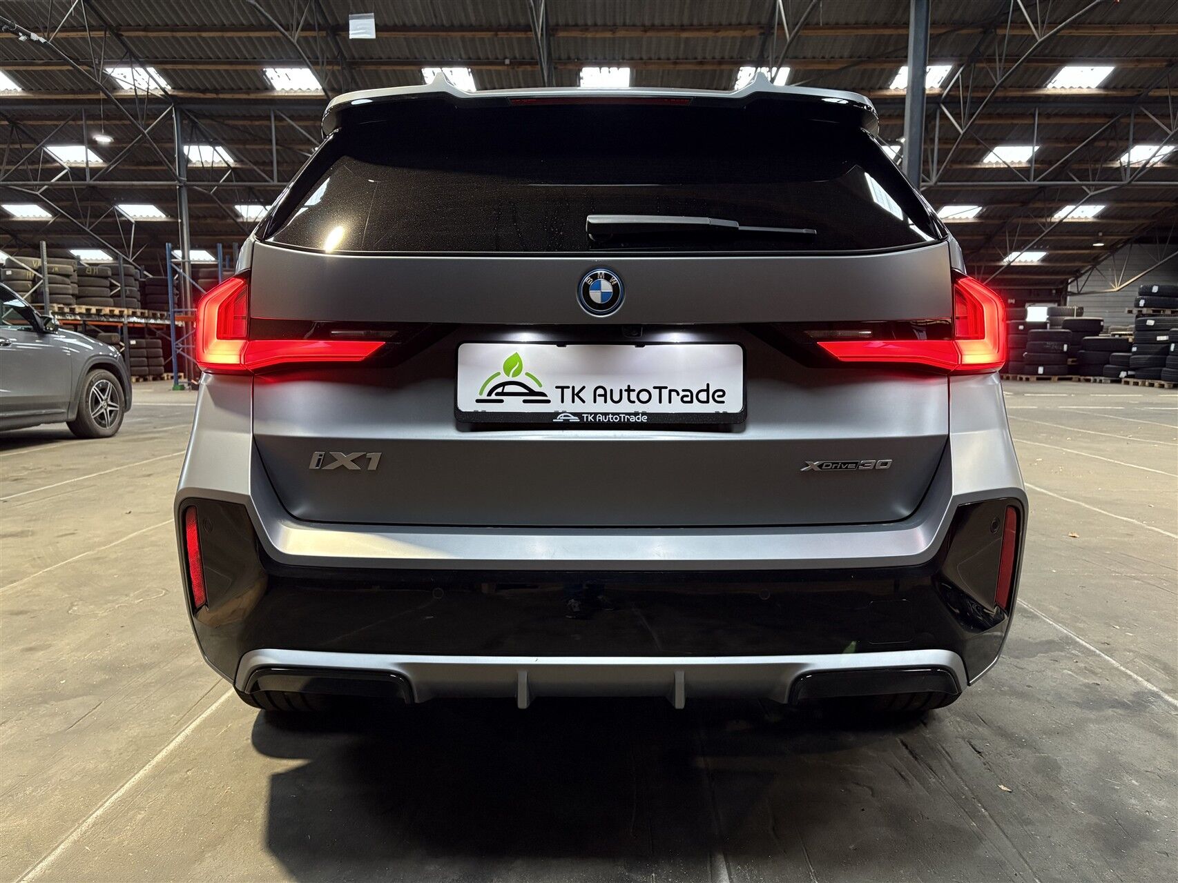 Billede af BMW iX1 xDrive30 EL M-Sport 4x4 313HK 5d Aut.