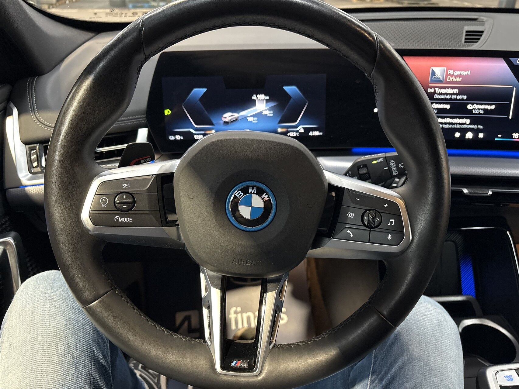 Billede af BMW iX1 xDrive30 EL M-Sport 4x4 313HK 5d Aut.