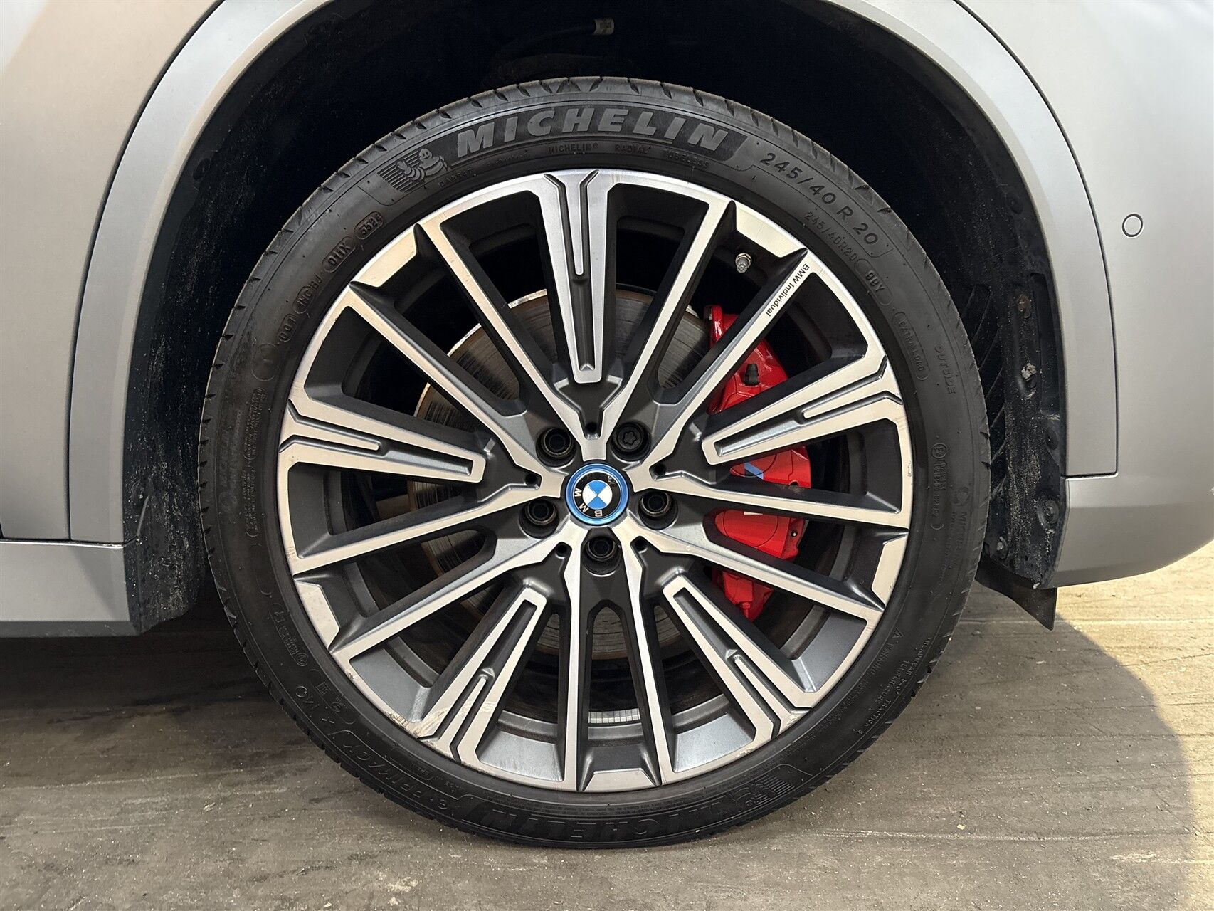 Billede af BMW iX1 xDrive30 EL M-Sport 4x4 313HK 5d Aut.