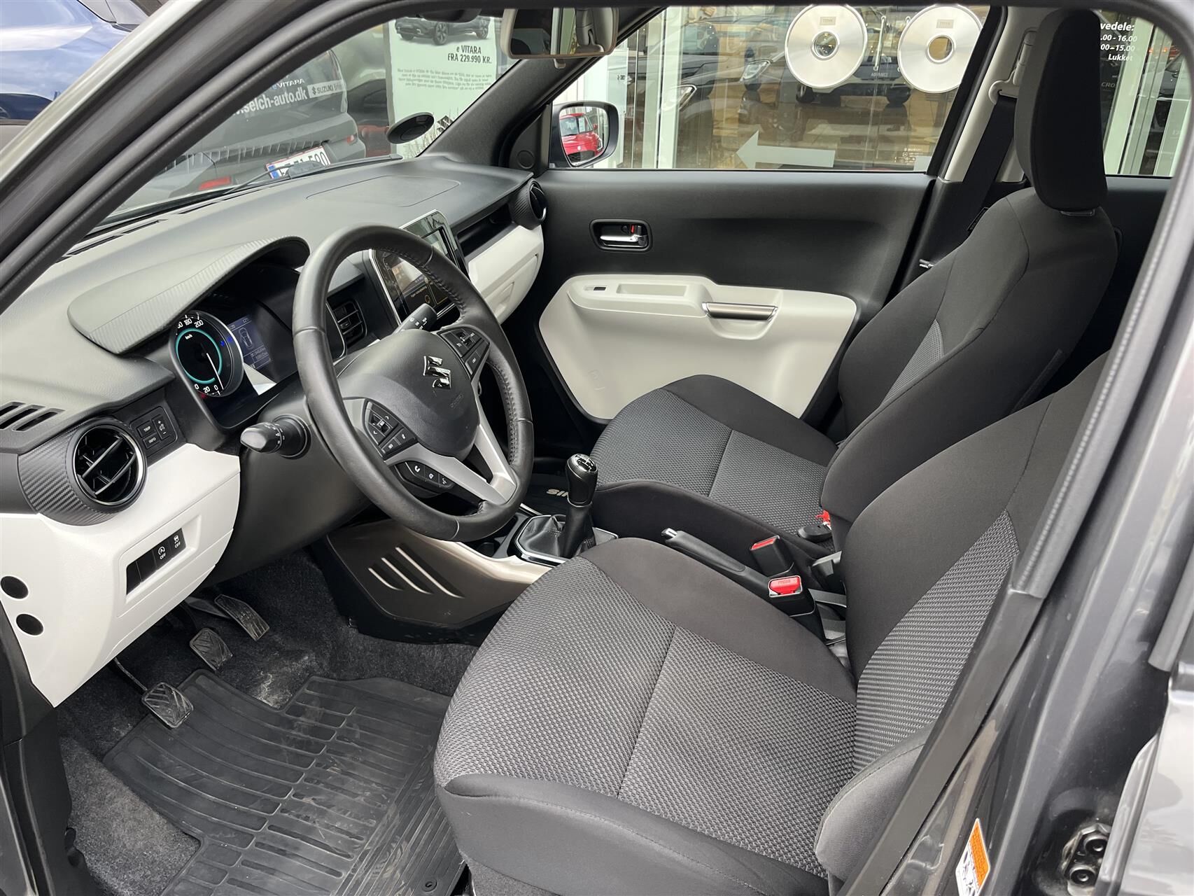 Billede af Suzuki Ignis 1,2 Dualjet  Mild hybrid Adventure 90HK 5d