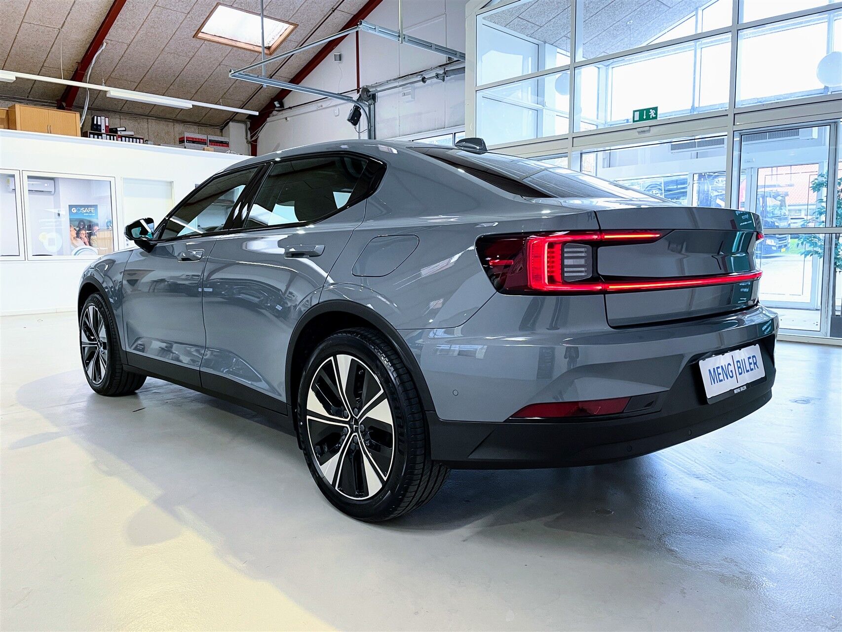 Billede af Polestar 2 EL Long range Single motor Plus 231HK 5d Aut.