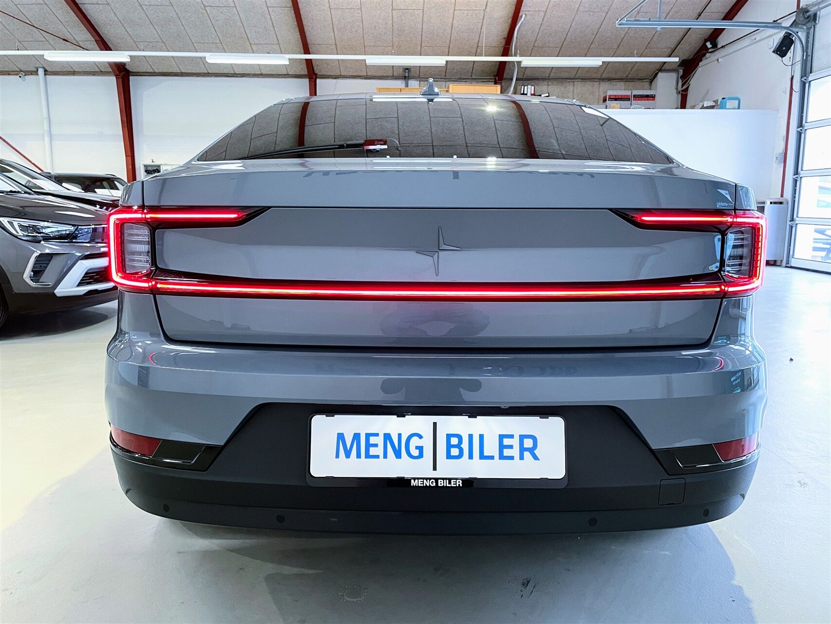 Billede af Polestar 2 EL Long range Single motor Plus 231HK 5d Aut.