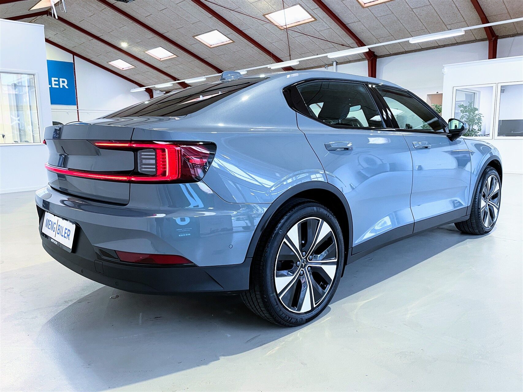 Billede af Polestar 2 EL Long range Single motor Plus 231HK 5d Aut.