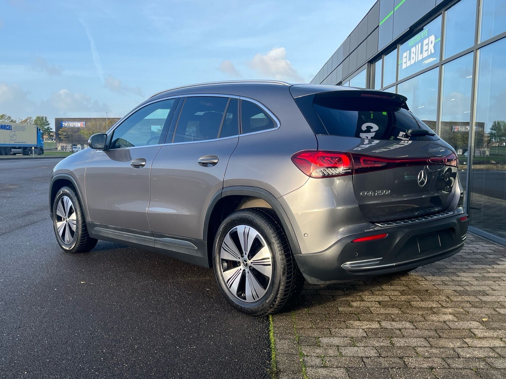 Billede af Mercedes-Benz EQA 250+ EL 190HK 5d Aut.