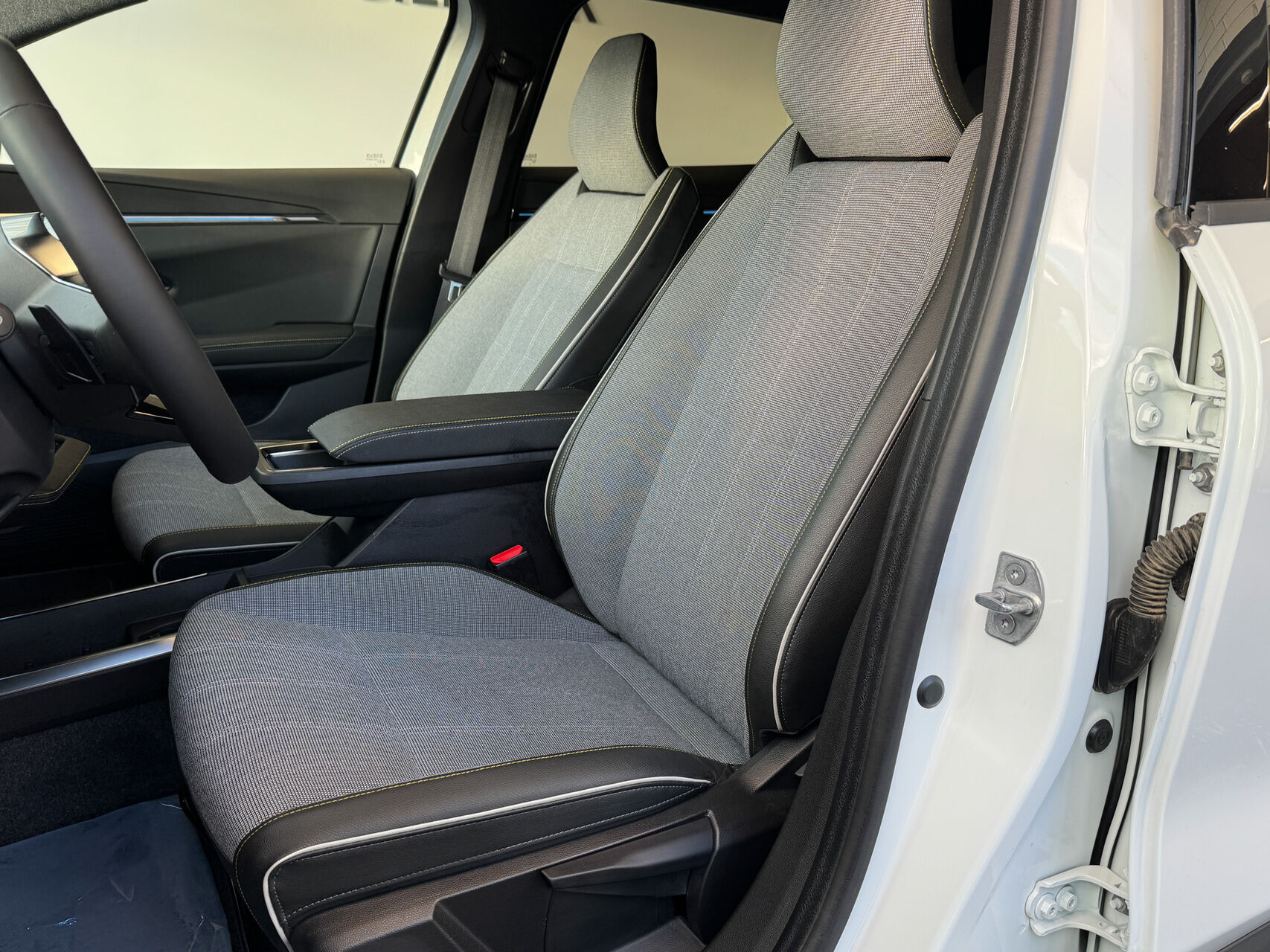 Billede af Renault Scénic E-TECH Techno 220HK Aut.