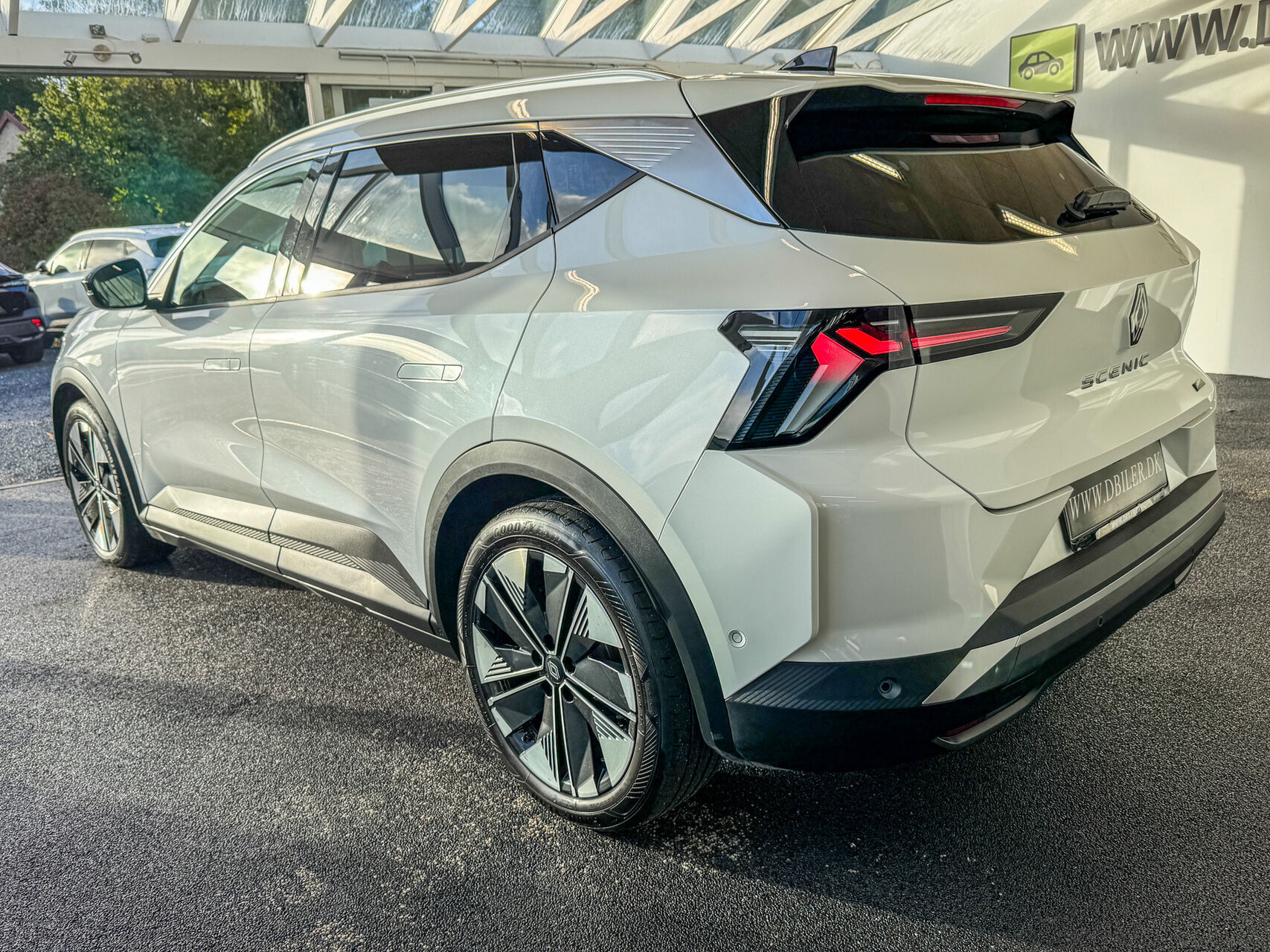 Billede af Renault Scénic E-TECH Techno 220HK Aut.