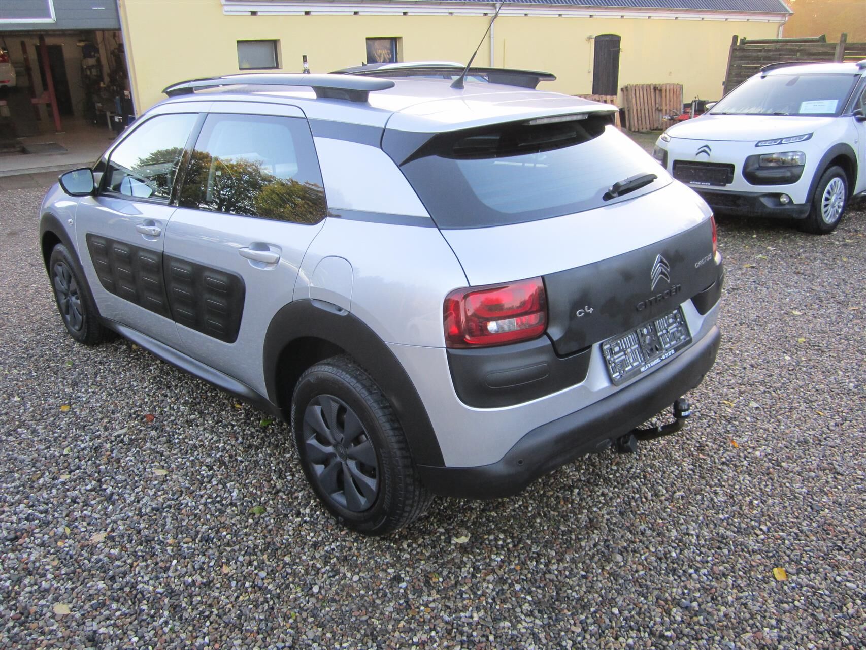 Billede af Citroën C4 Cactus 1,6 Blue HDi Funky start/stop 100HK 5d