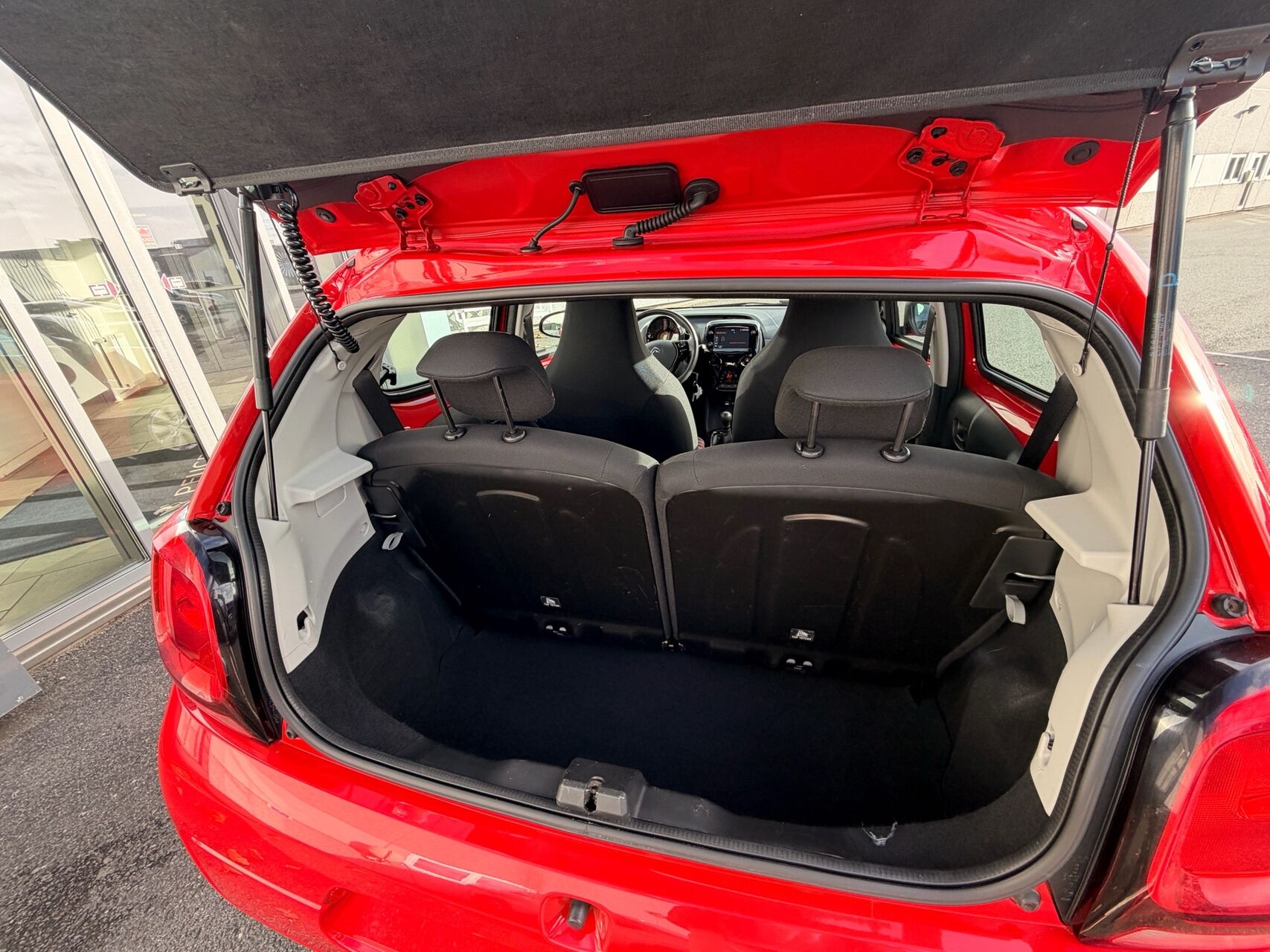 Billede af Citroën C1 1,0 VTi Street 72HK 5d