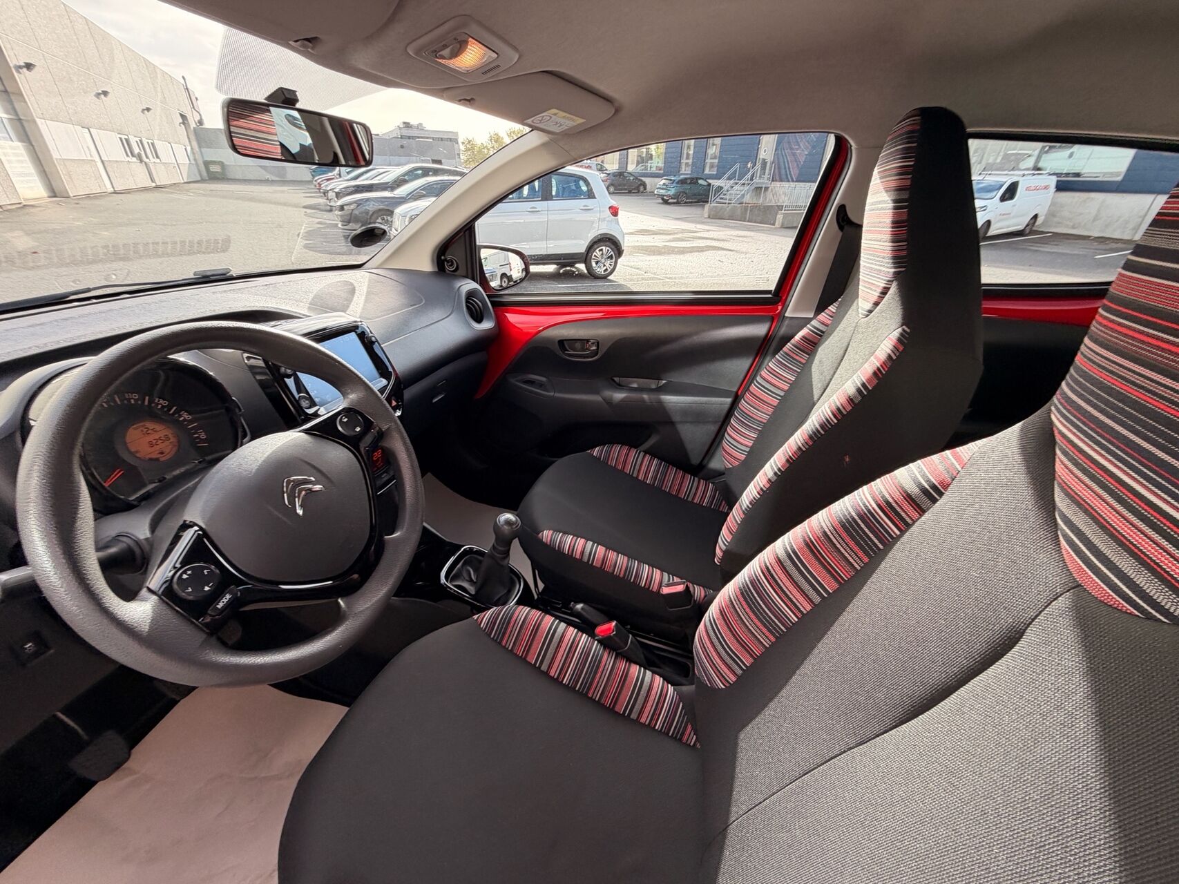 Billede af Citroën C1 1,0 VTi Street 72HK 5d