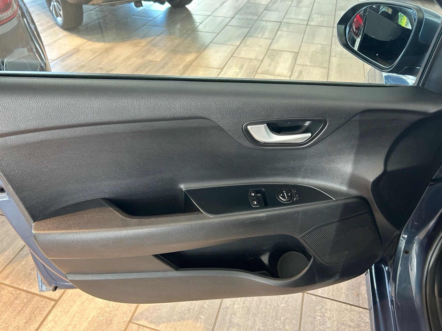 Billede af Kia Rio 1,2 CVVT Base Plus 85HK 5d