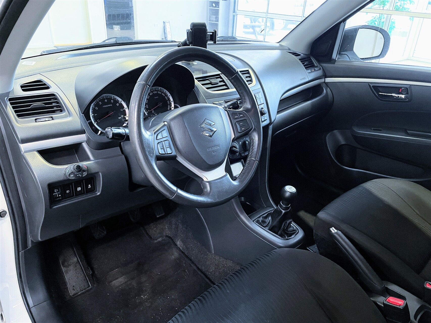 Billede af Suzuki Swift 1,2 16V GL A/C Start/Stop 94HK 3d