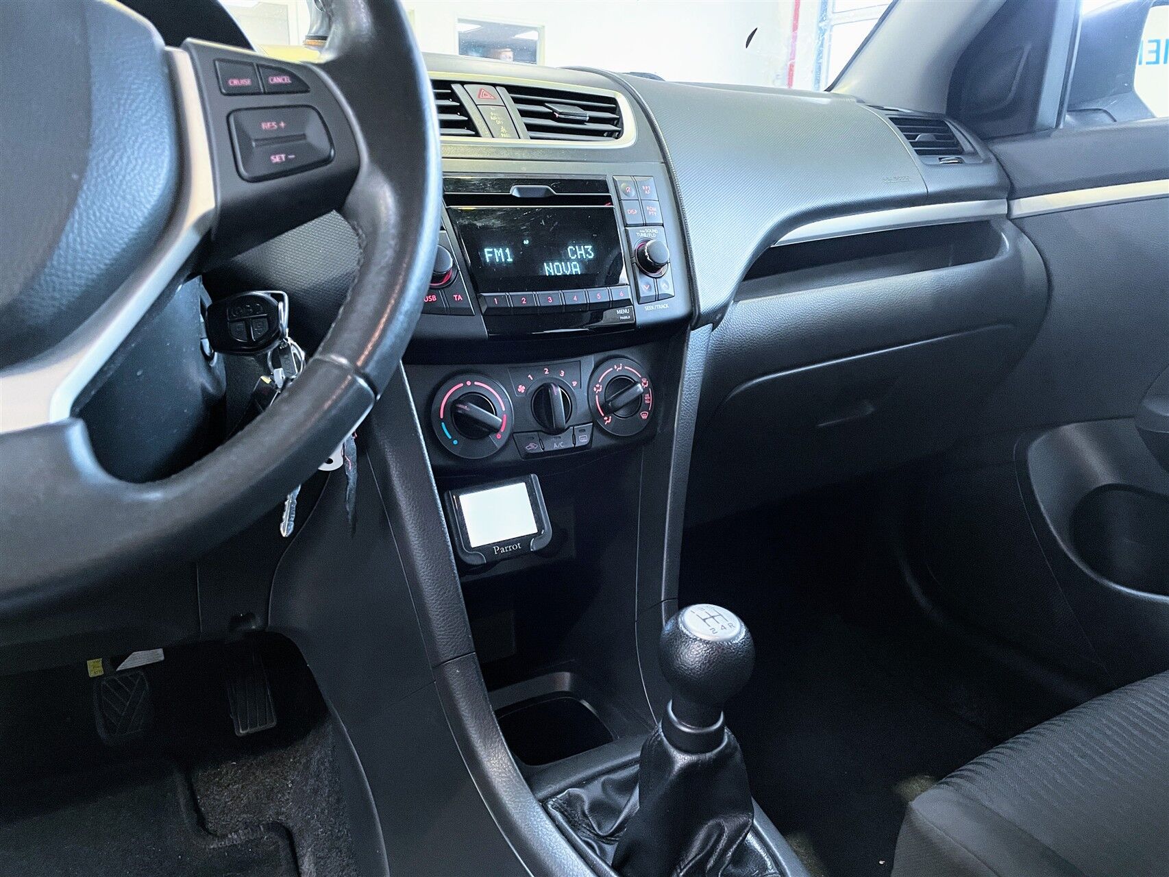 Billede af Suzuki Swift 1,2 16V GL A/C Start/Stop 94HK 3d