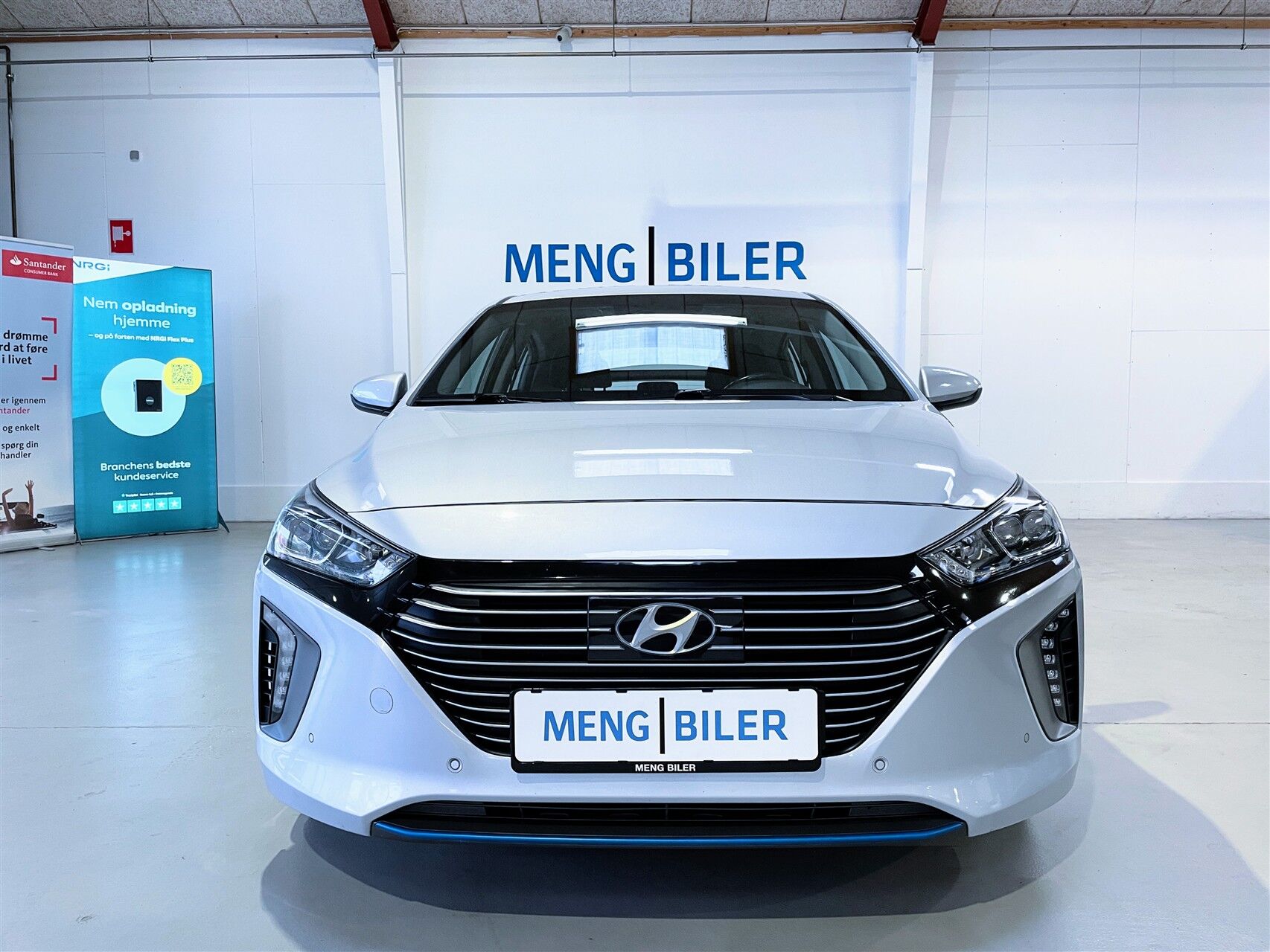 Billede af Hyundai Ioniq 1,6 GDI  Plugin-hybrid Premium plug-in 141HK 5d 6g Aut.
