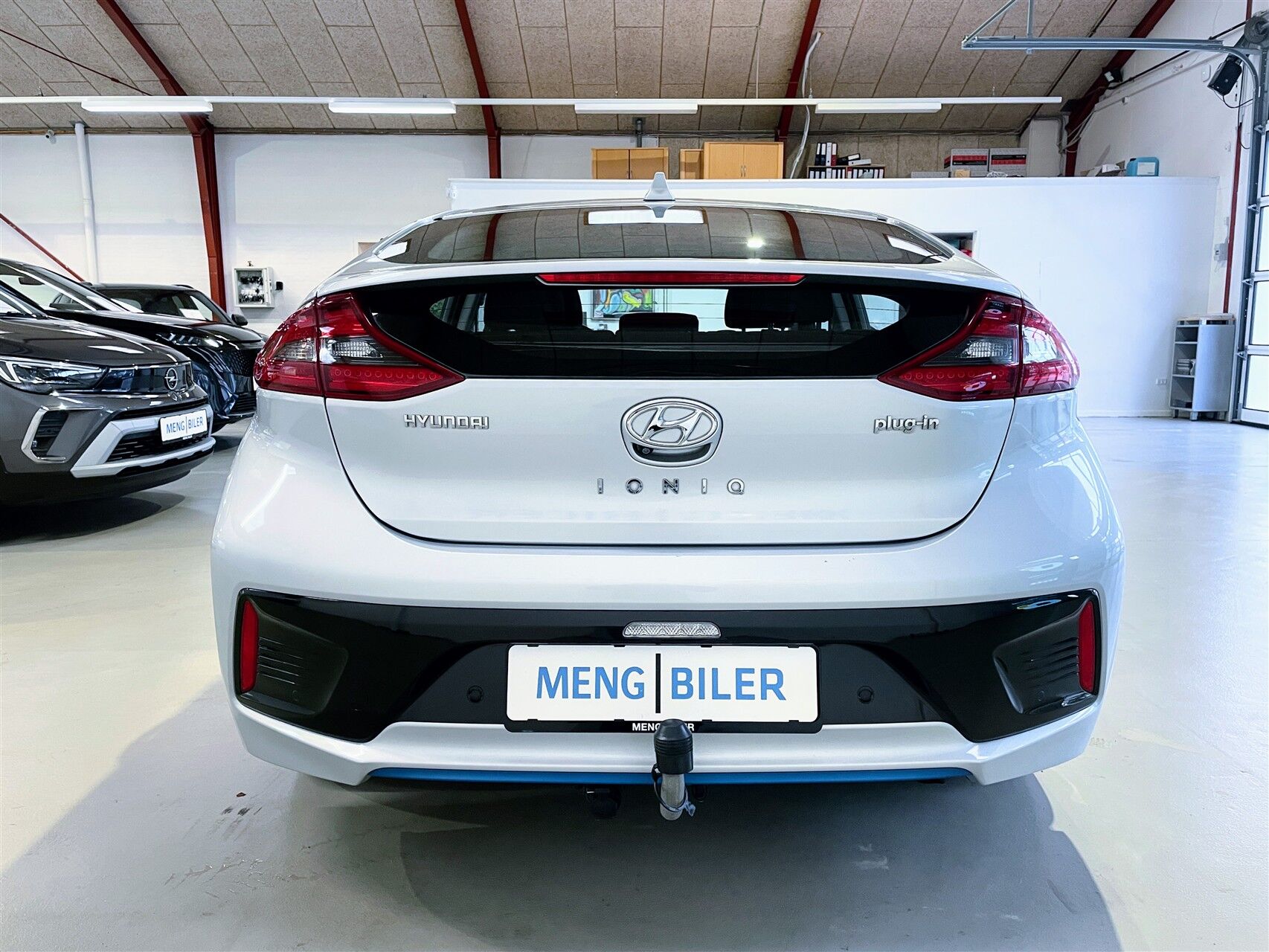 Billede af Hyundai Ioniq 1,6 GDI  Plugin-hybrid Premium plug-in 141HK 5d 6g Aut.