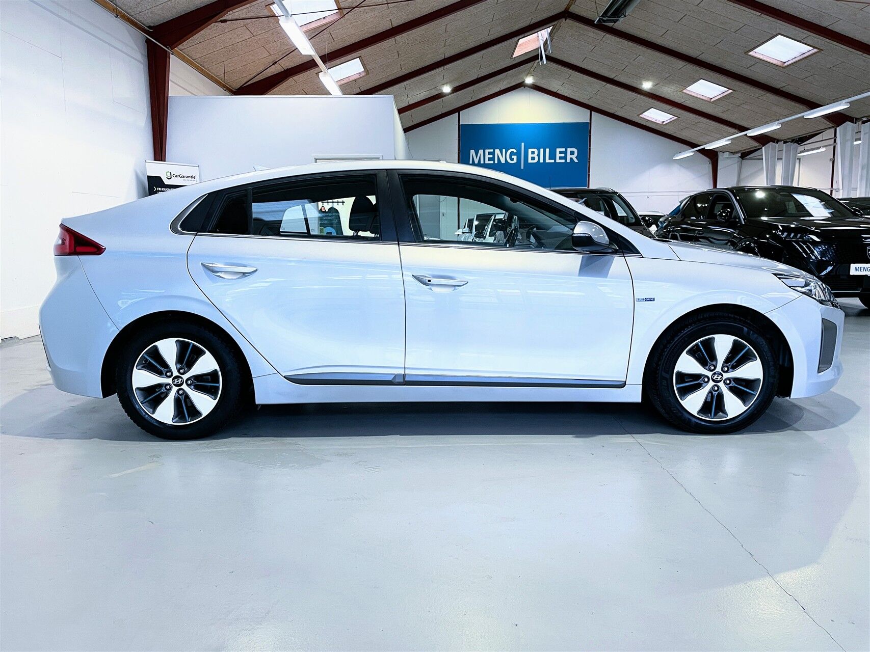 Billede af Hyundai Ioniq 1,6 GDI  Plugin-hybrid Premium plug-in 141HK 5d 6g Aut.