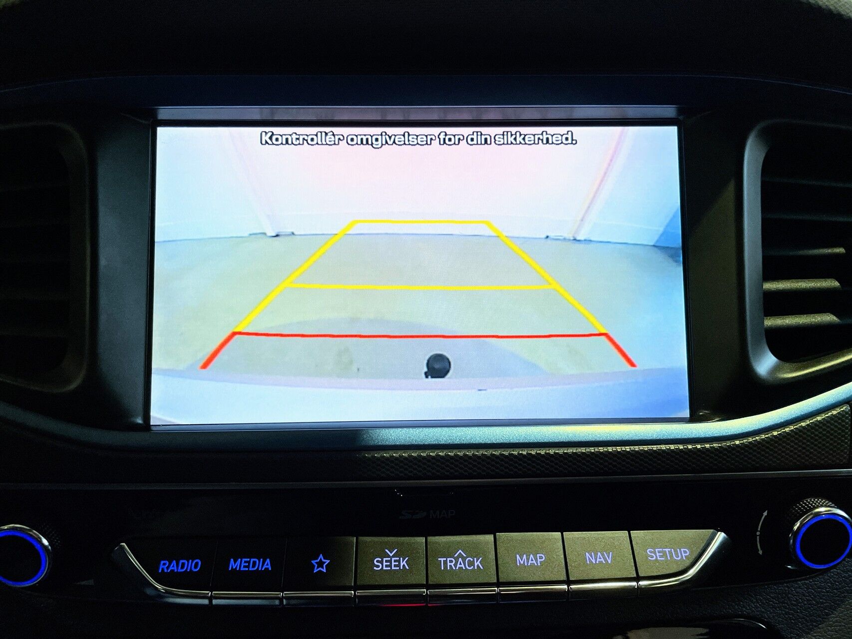 Billede af Hyundai Ioniq 1,6 GDI  Plugin-hybrid Premium plug-in 141HK 5d 6g Aut.