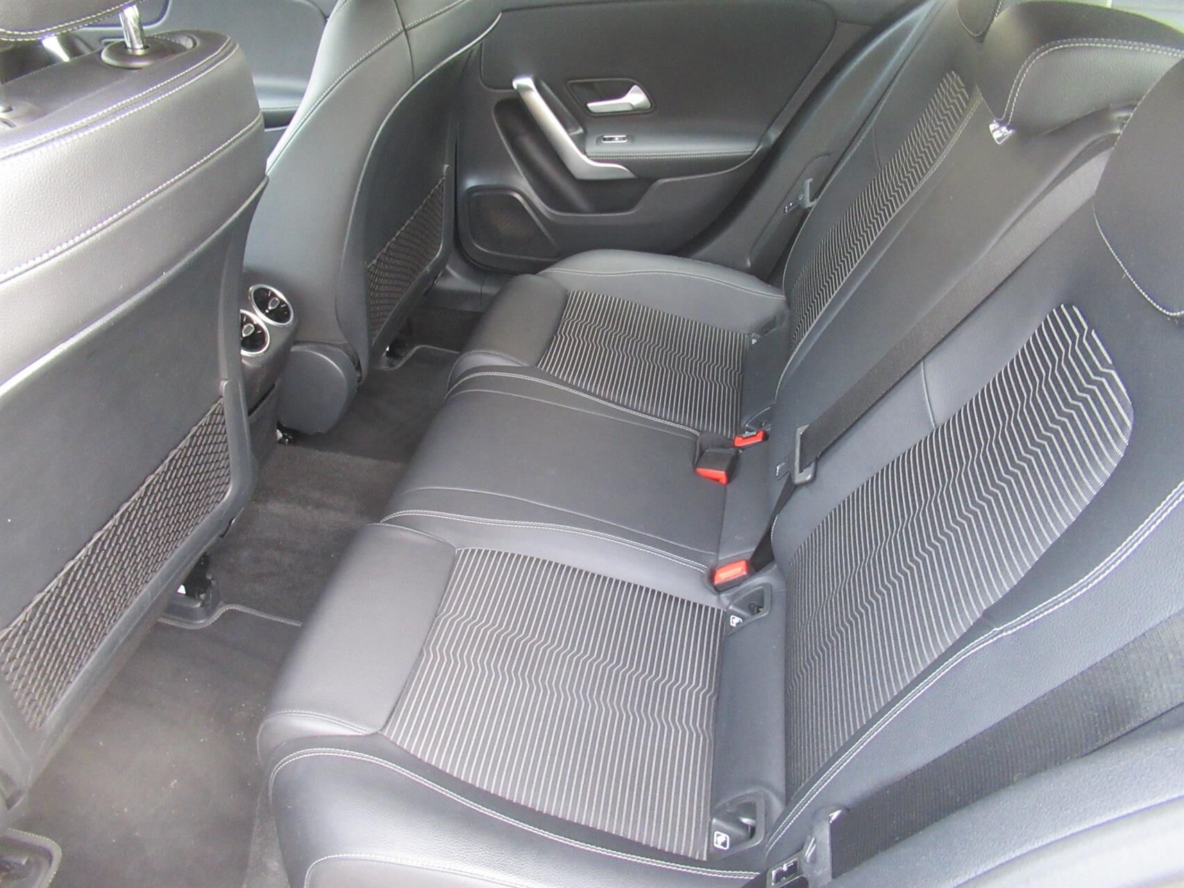 Billede af Mercedes-Benz A200 d 2,0 CDI Progressive 8G-DCT 150HK 5d 8g Aut.