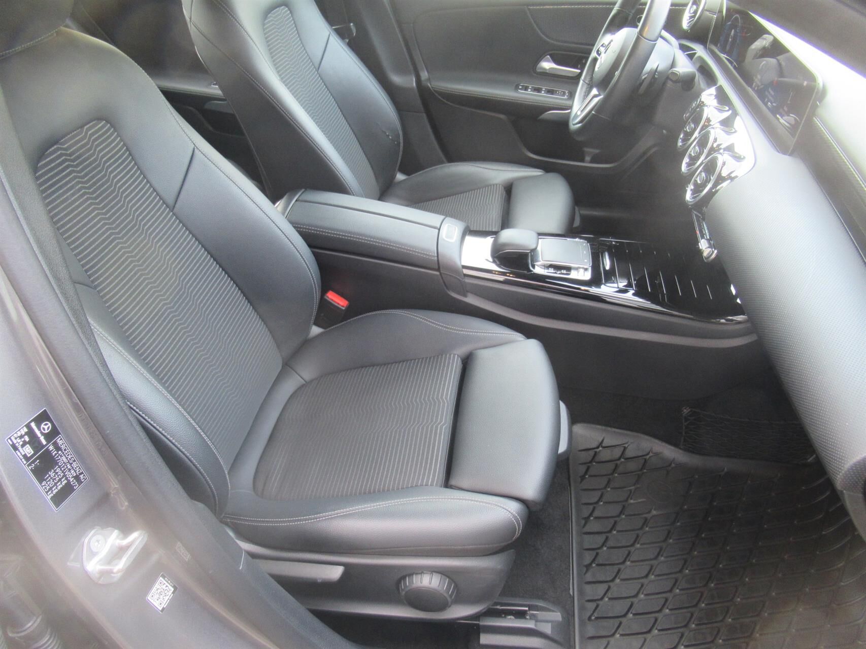 Billede af Mercedes-Benz A200 d 2,0 CDI Progressive 8G-DCT 150HK 5d 8g Aut.
