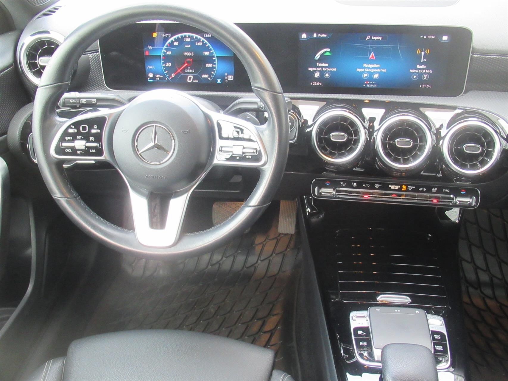 Billede af Mercedes-Benz A200 d 2,0 CDI Progressive 8G-DCT 150HK 5d 8g Aut.