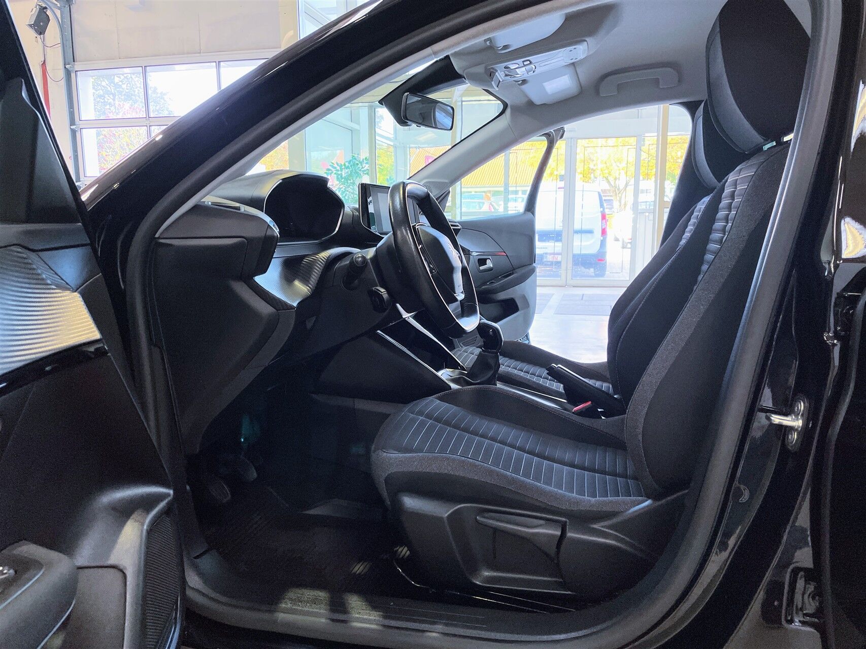 Billede af Peugeot 208 1,2 PureTech Active Edition 75HK 5d