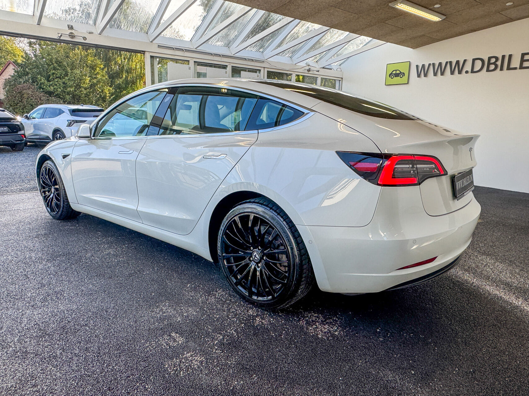 Billede af Tesla Model 3 EL Standard Range Plus 258HK Aut.