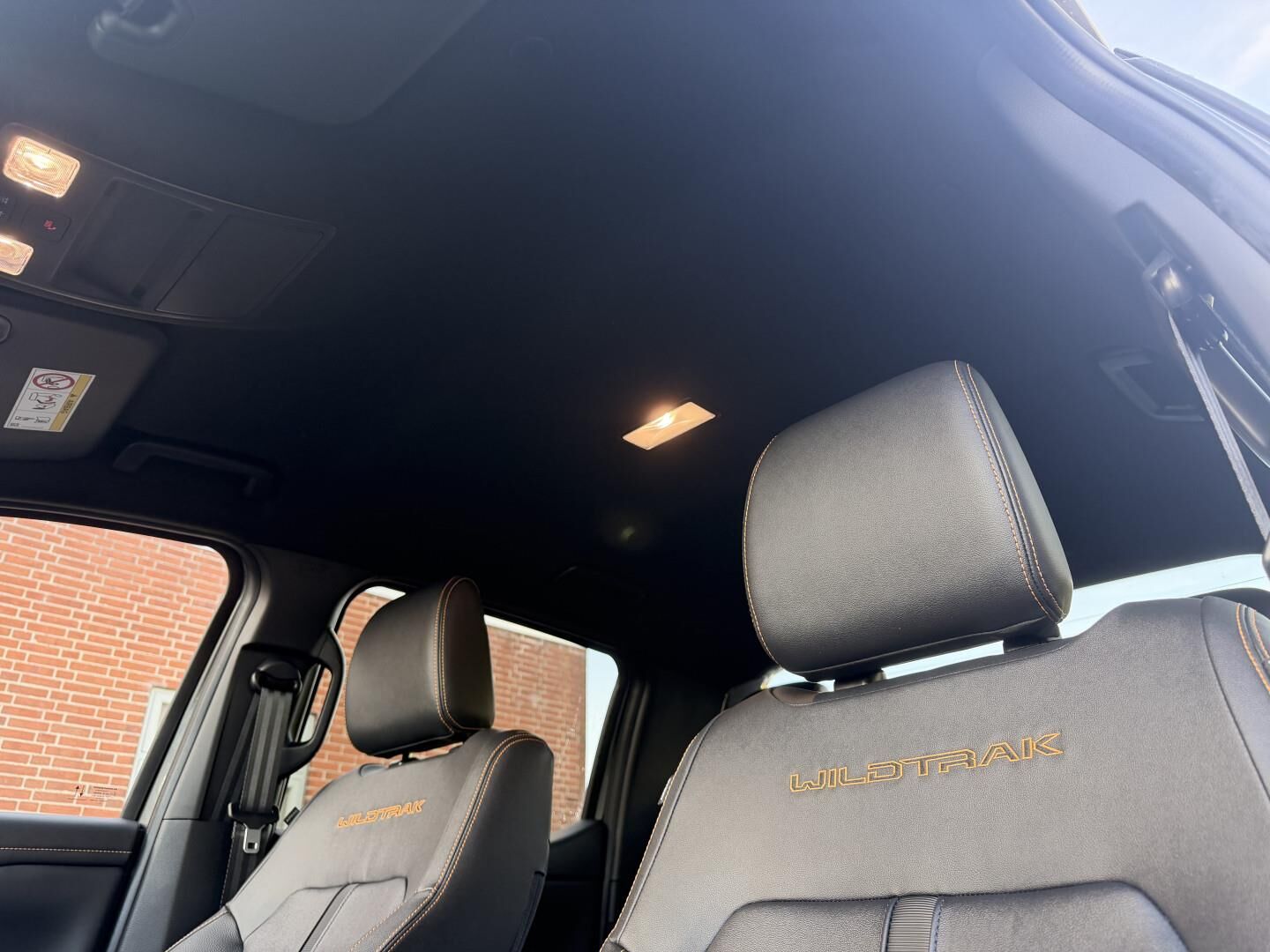 Billede af Ford Ranger Double Cab 2,3 EcoBoost Hybrid Wildtrak e-4WD 281HK Pick-Up 10g Aut.