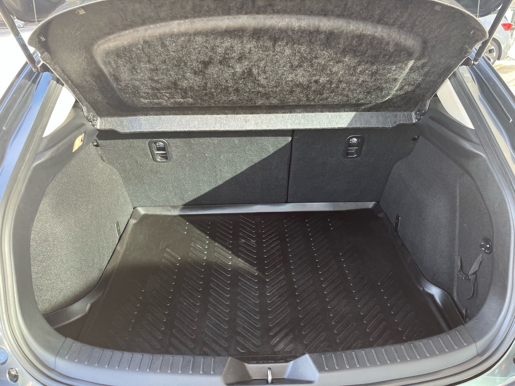 Billede af Mazda 3 2,0 Skyactiv-G Optimum 165HK 5d 6g