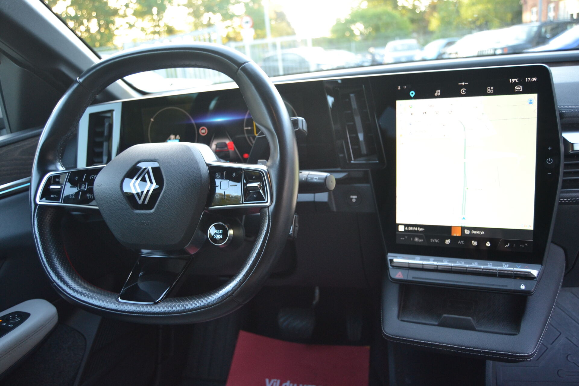Billede af Renault Mégane E-TECH Iconic 220HK 5d Aut.
