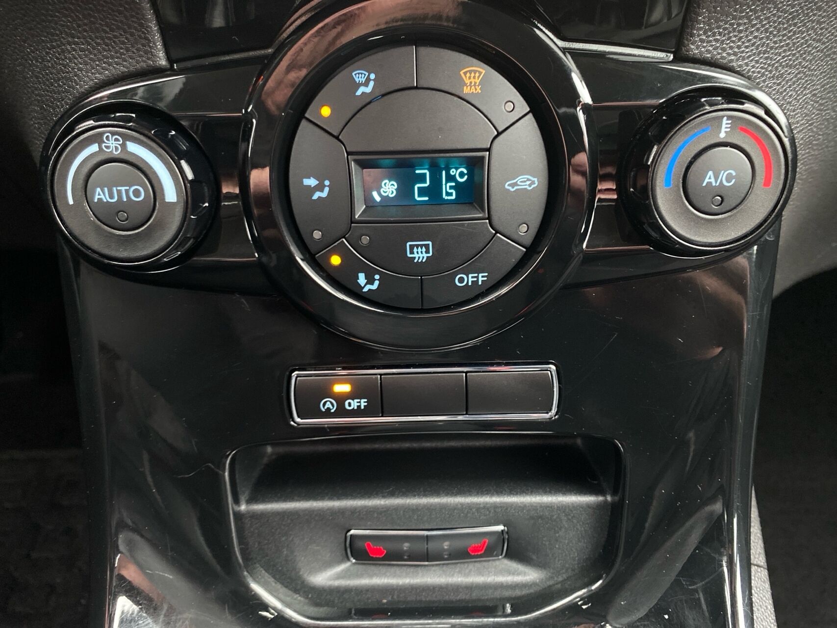 Billede af Ford Fiesta 1,0 EcoBoost Titanium Start/Stop 100HK 5d