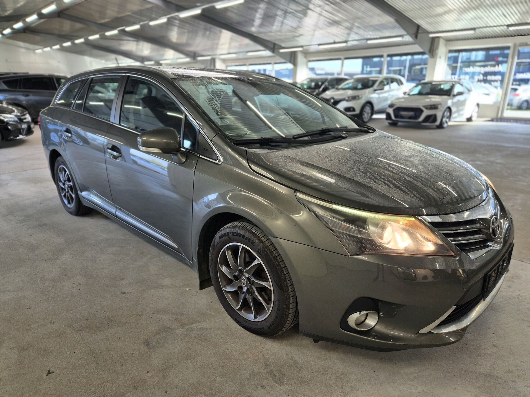 Billede af Toyota Avensis 2,0 D-4D DPF T2 Toyota Touch 124HK Stc 6g