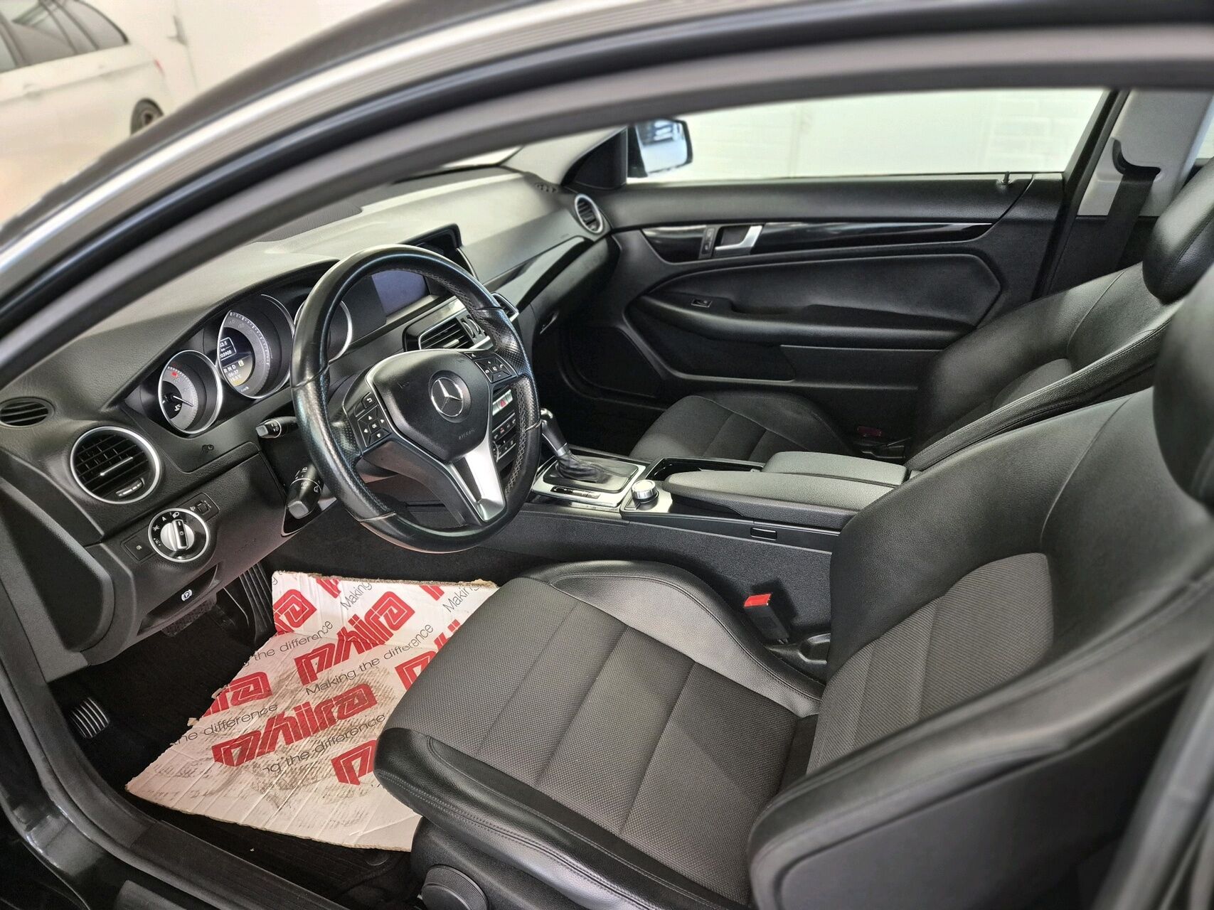 Billede af Mercedes-Benz C220 d 2,1 CDI BlueEfficiency 170HK 2d Aut.
