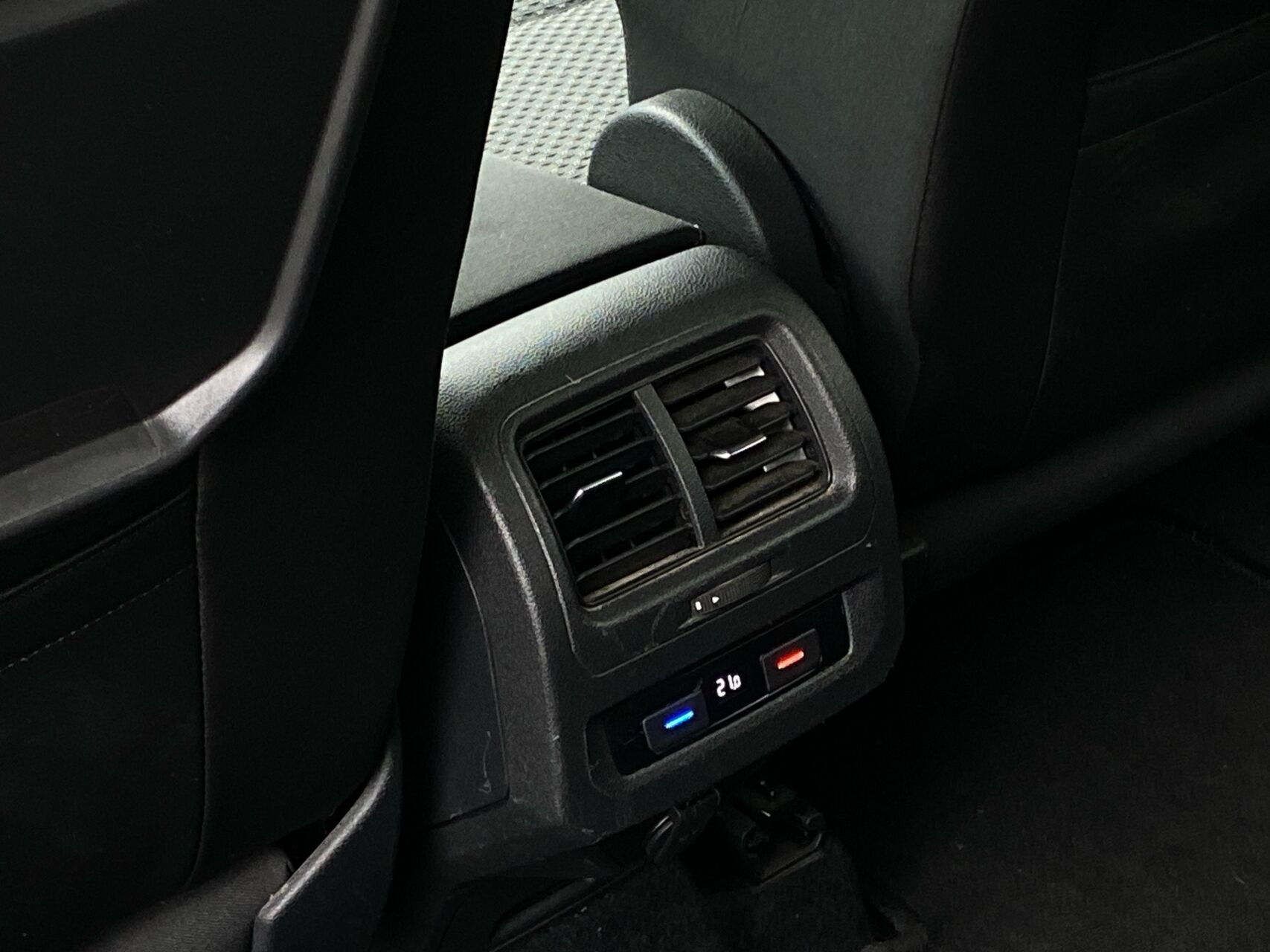 Billede af VW Touran 1,4 TSI BMT Comfortline DSG 150HK 7g Aut.