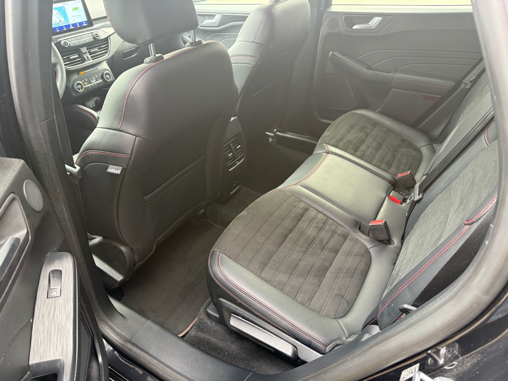 Billede af Ford Kuga 2,5 Plugin-hybrid ST-Line X CVT 225HK 5d Trinl. Gear