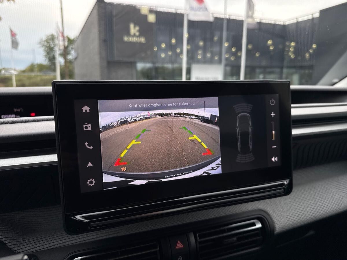Billede af Citroën e-C3 Aircross Extended Range Max 113HK 5d Aut.