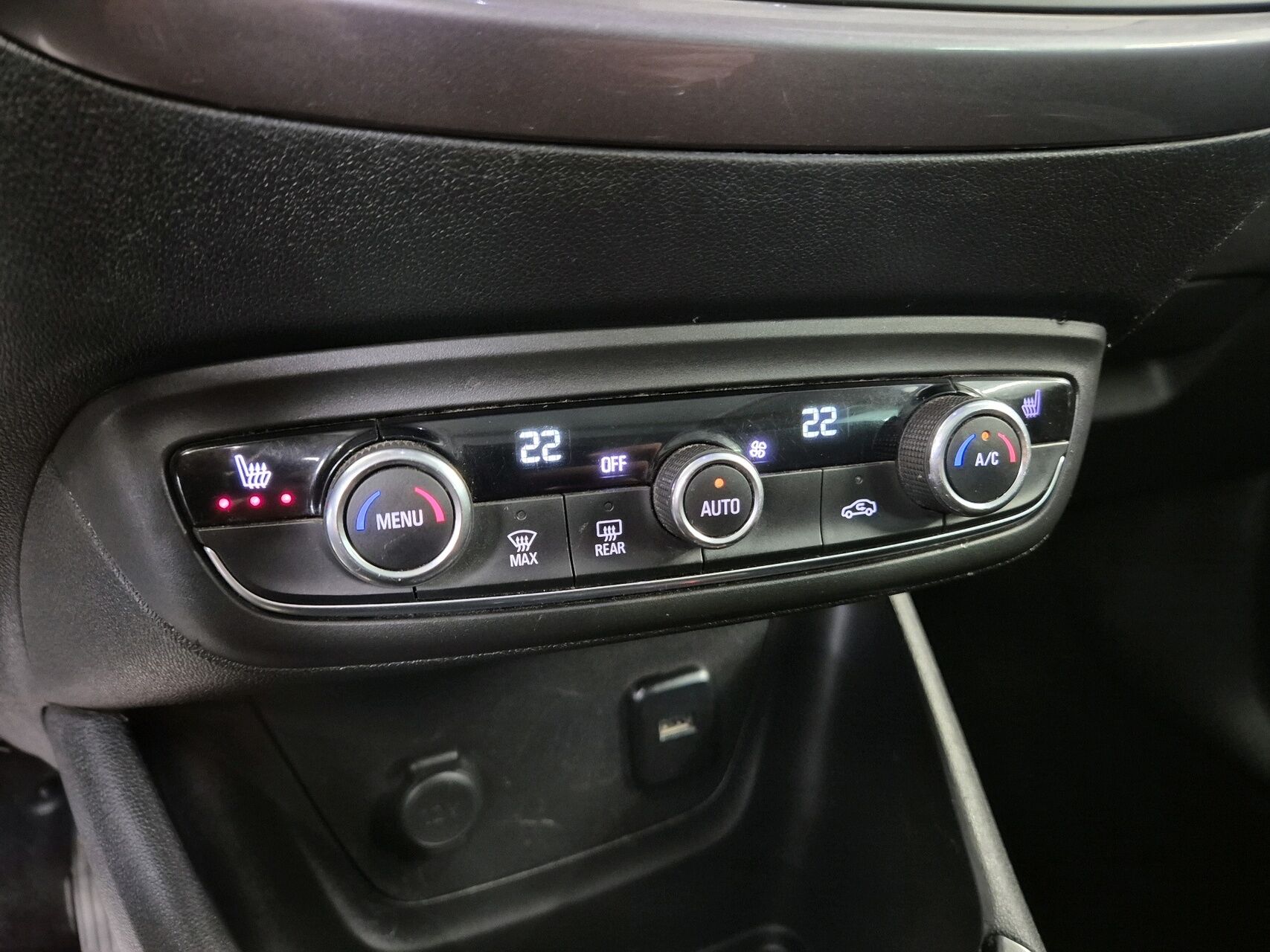 Billede af Opel Crossland X 1,6 CDTI Innovation Start/Stop 99HK 5d