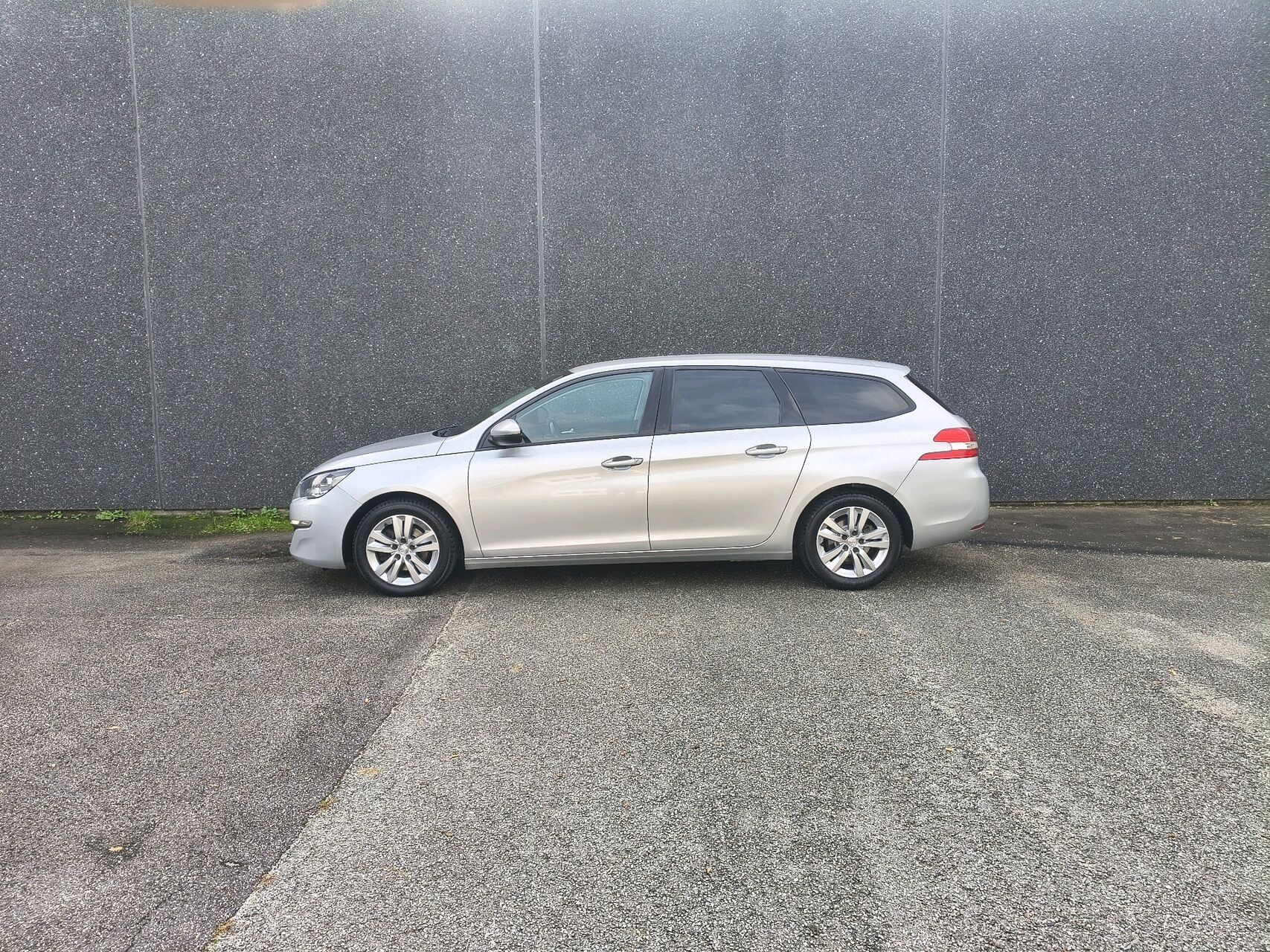 Billede af Peugeot 308 SW 1,2 e-THP Chili 110HK Stc