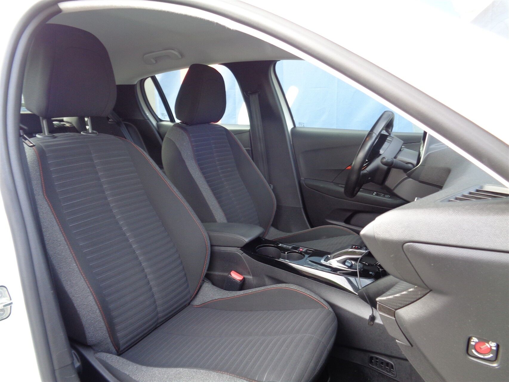 Billede af Peugeot e-208 EL Active Pack 136HK 5d Aut.