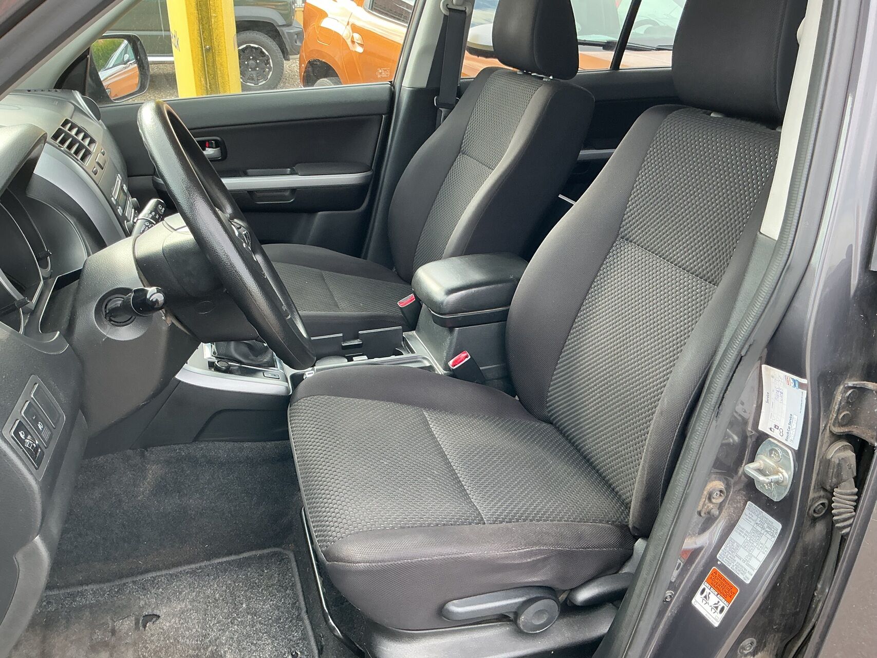 Billede af Suzuki Grand Vitara 2,4 GLX 4x4 169HK 5d
