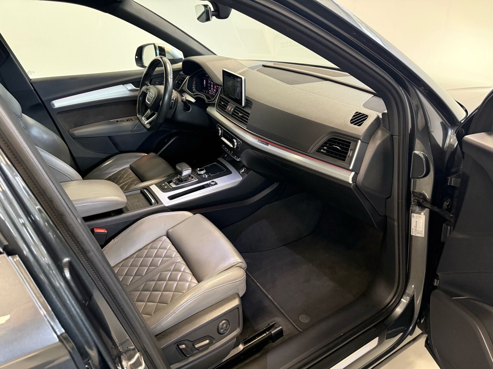 Billede af Audi SQ5 3,0 TFSI Quattro Tiptr. 354HK 5d 8g Aut.