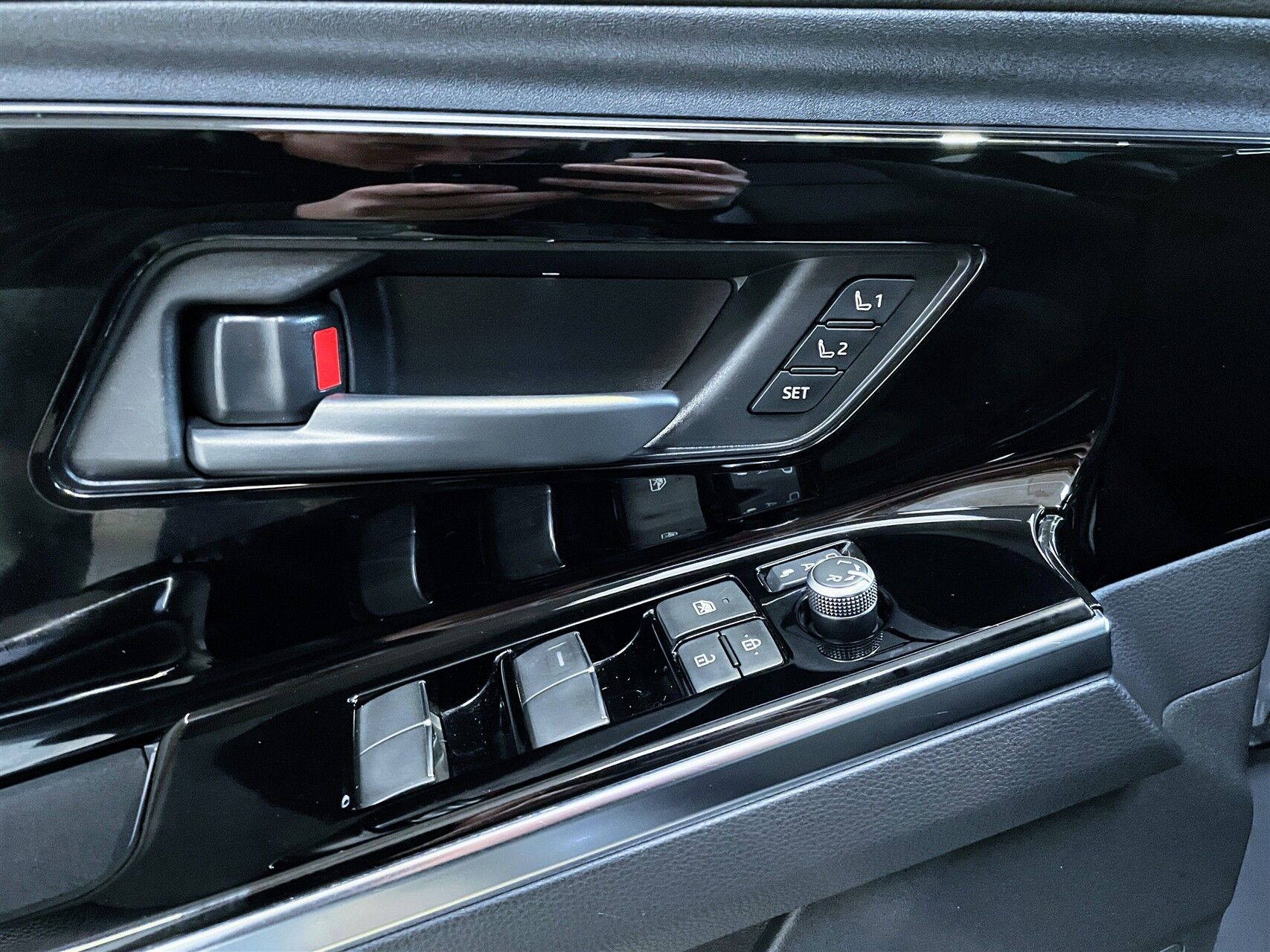 Billede af Subaru Solterra EL Touring+ AWD 218HK Aut.