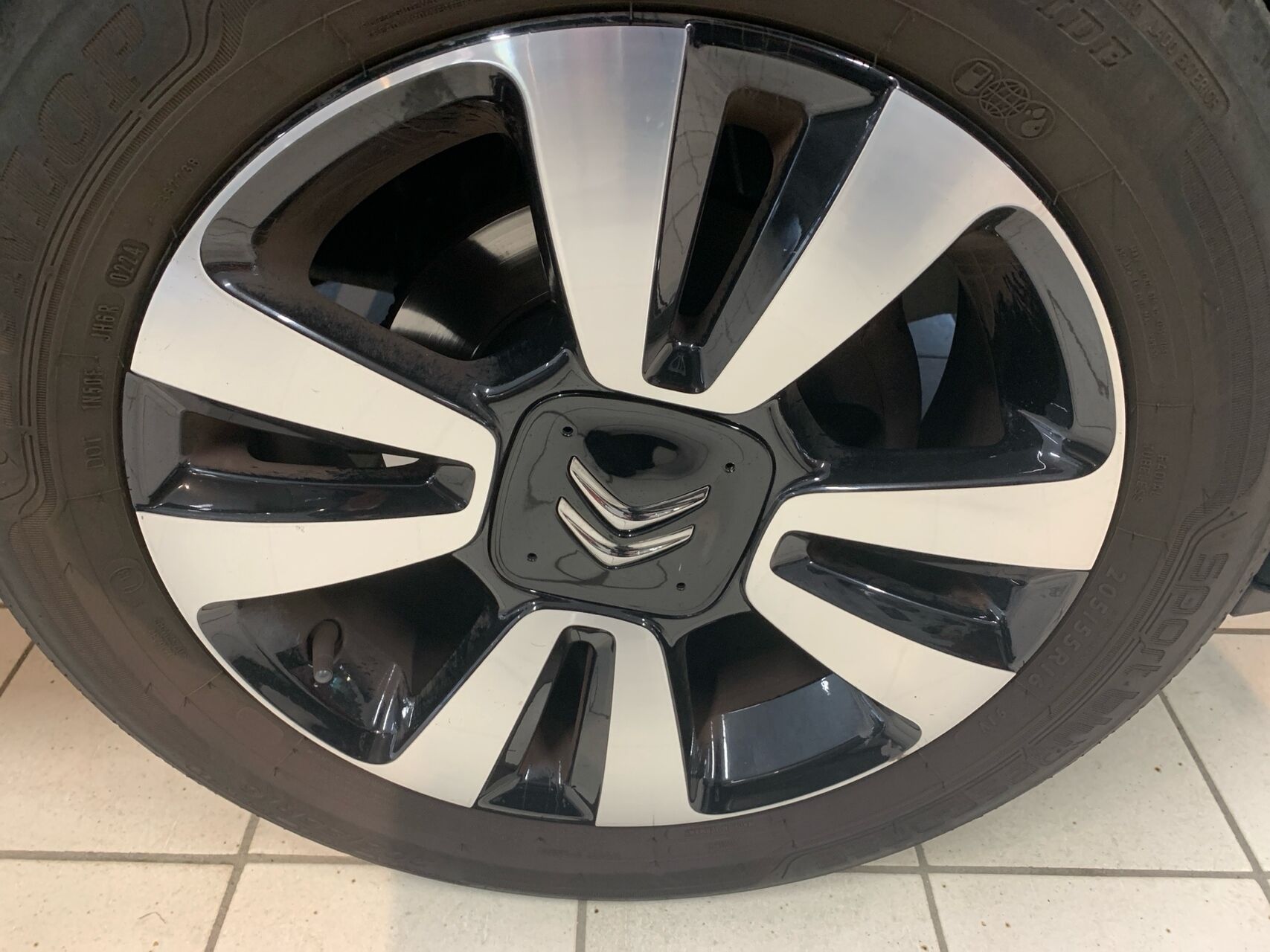 Billede af Citroën C3 1,2 PureTech Skyline start/stop 110HK 5d 6g