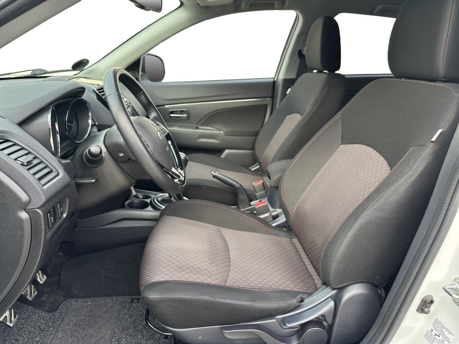 Billede af Mitsubishi ASX 1,6 Invite 117HK 5d